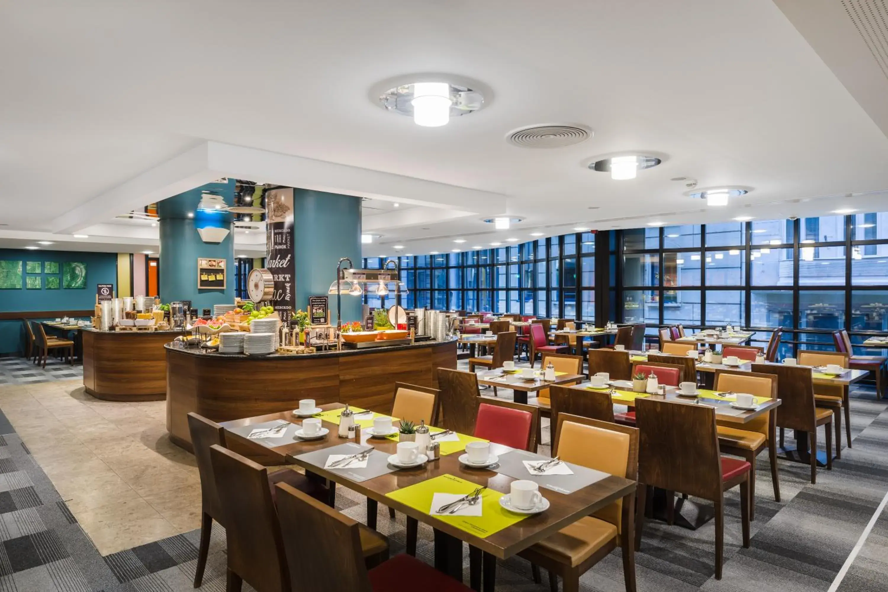 Breakfast, Restaurant/Places to Eat in Mercure Budapest City Center