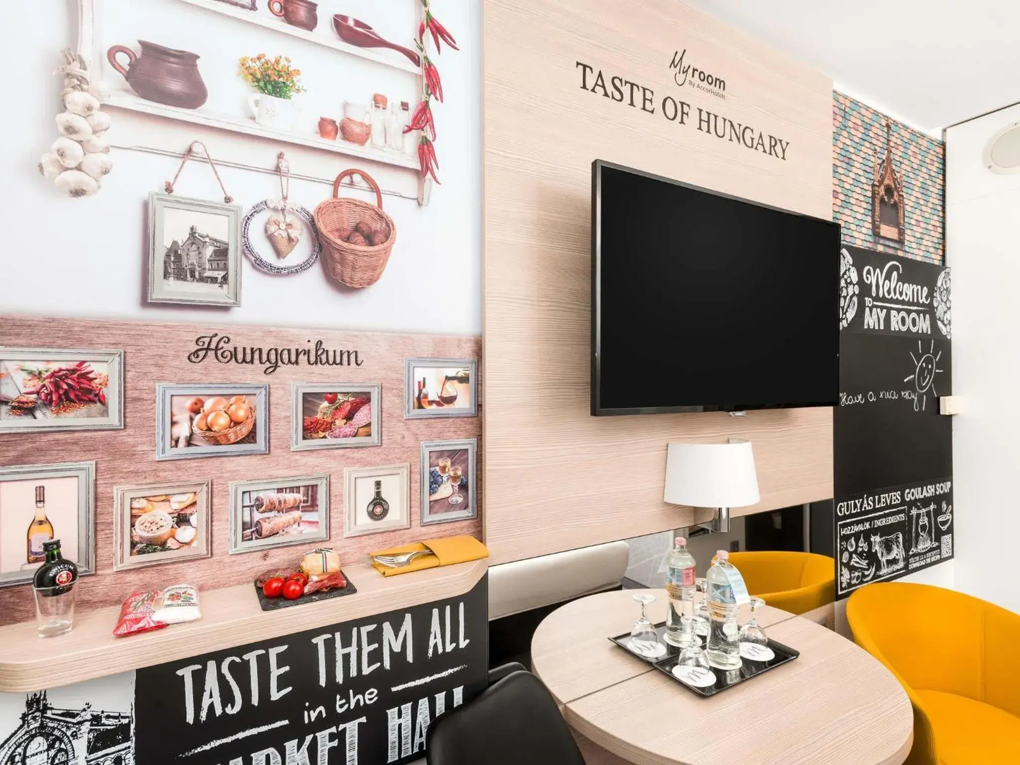 Bedroom in Mercure Budapest City Center Bedroom in Mercure Budapest City Center