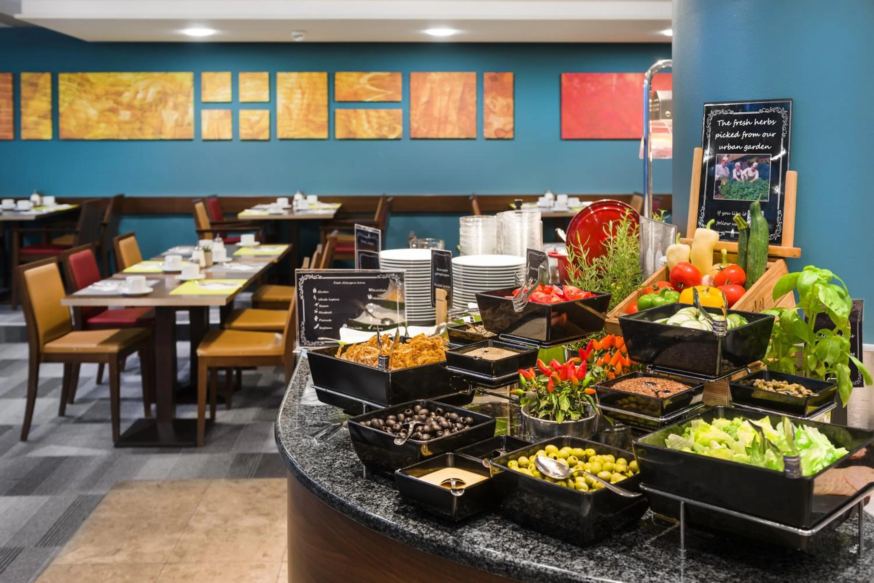 Buffet breakfast in Mercure Budapest City Center