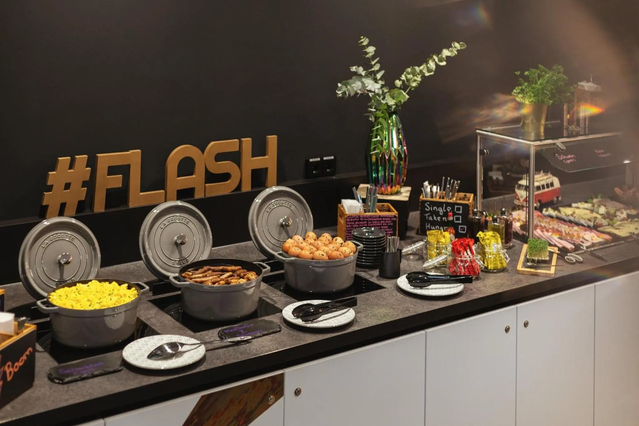 Breakfast in Holiday Inn - the niu, Flash Berlin Charlottenburg by IHG