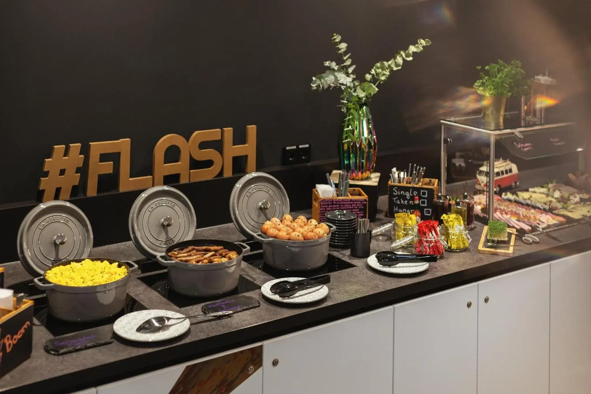 Breakfast in Holiday Inn - the niu, Flash Berlin Charlottenburg by IHG Breakfast in Holiday Inn - the niu, Flash Berlin Charlottenburg by IHG