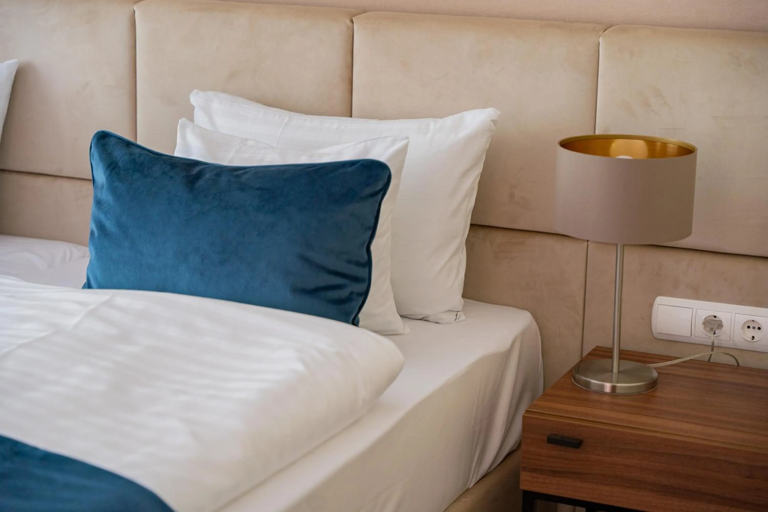 Bed in Fagus Hotel Conference & Spa