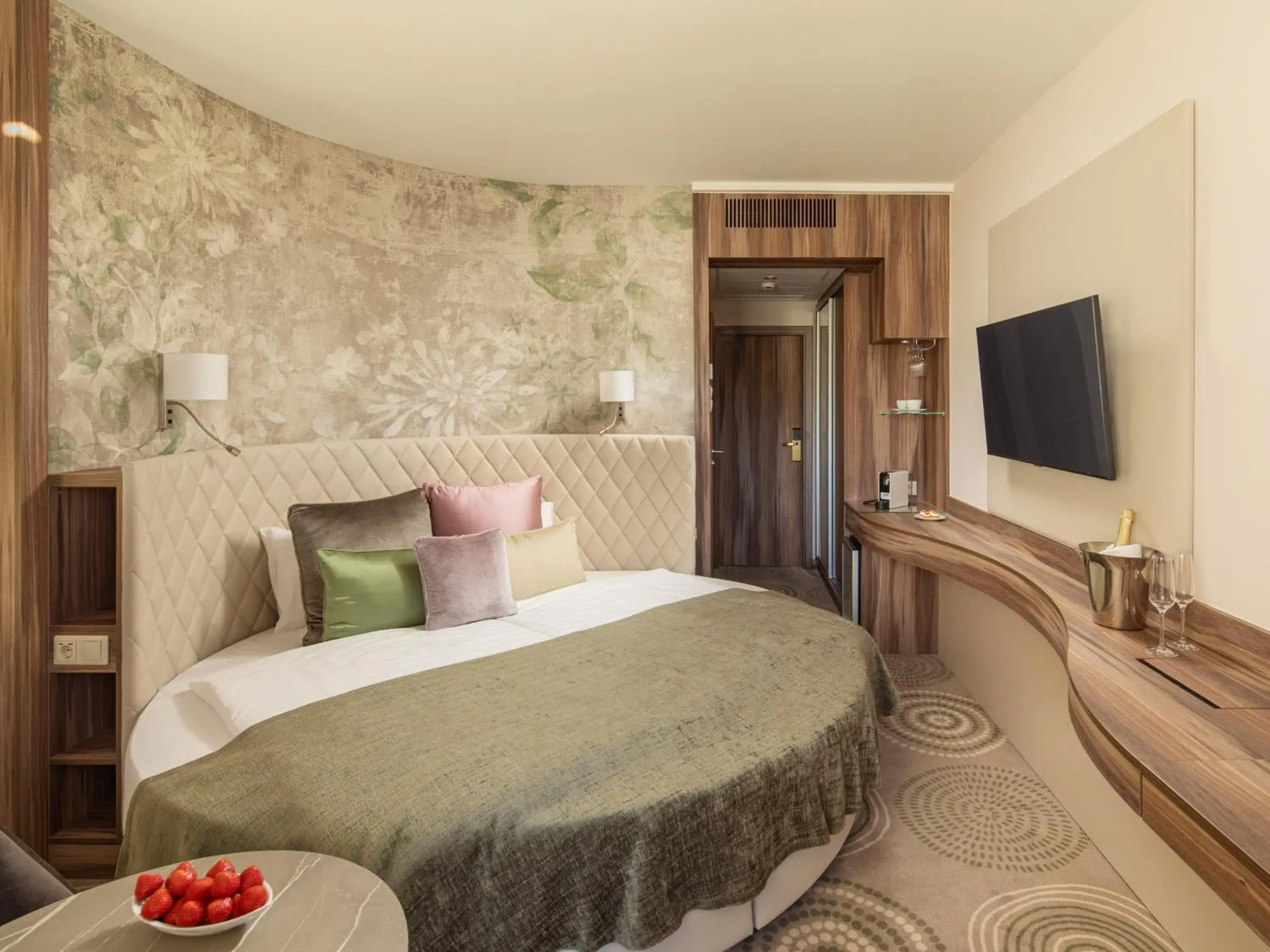 Photo of the whole room, Bed in Hotel Carbona Thermal Spa Photo of the whole room, Bed in Hotel Carbona Thermal Spa