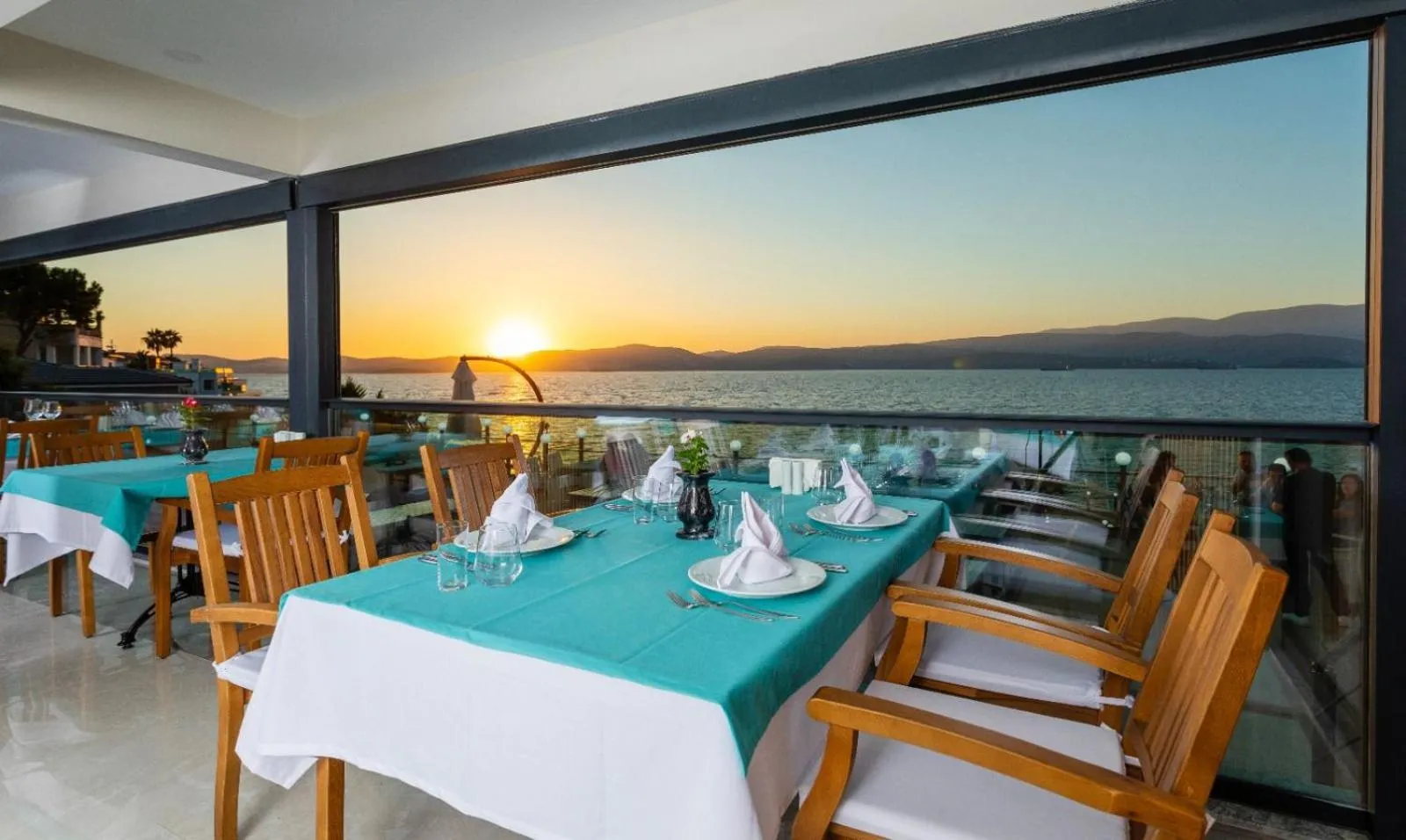 Restaurant/places to eat in Güllük Yalı Boutique Otel