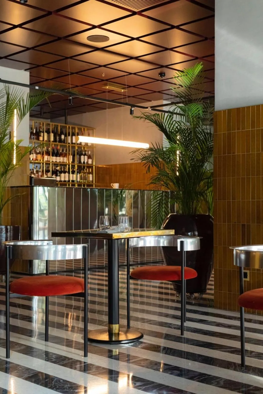 Restaurant/places to eat in Bazzar Boutique Hotel