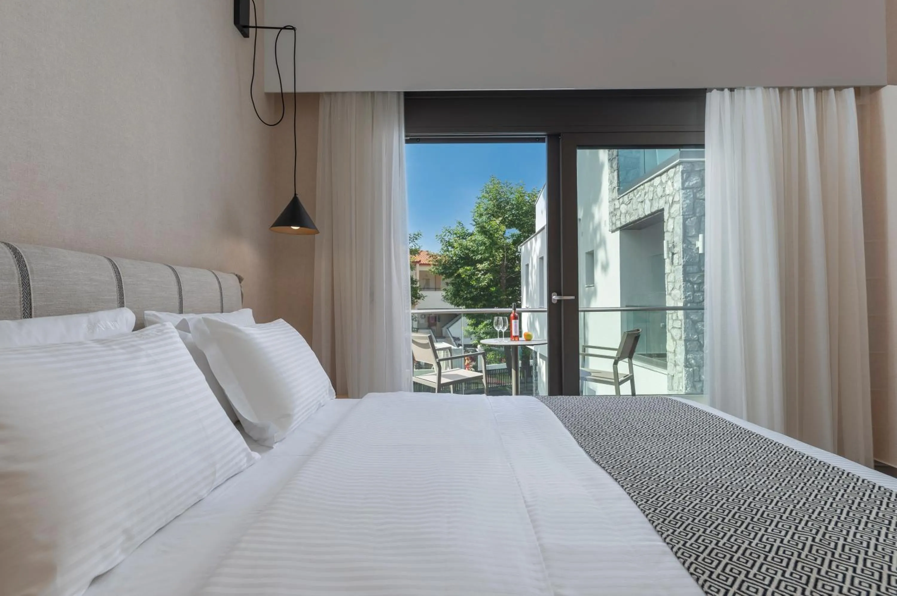 ALPE LUXURY ACCOMMODATION Penelope Collection
