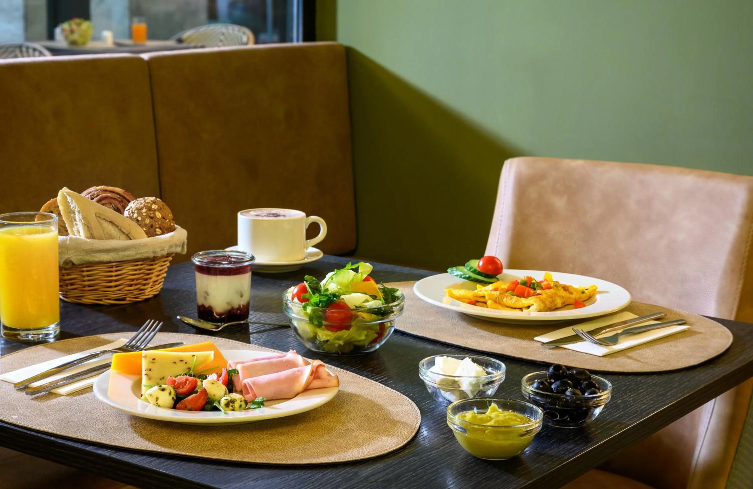 Breakfast in Leonardo Boutique Hotel Budapest M-Square