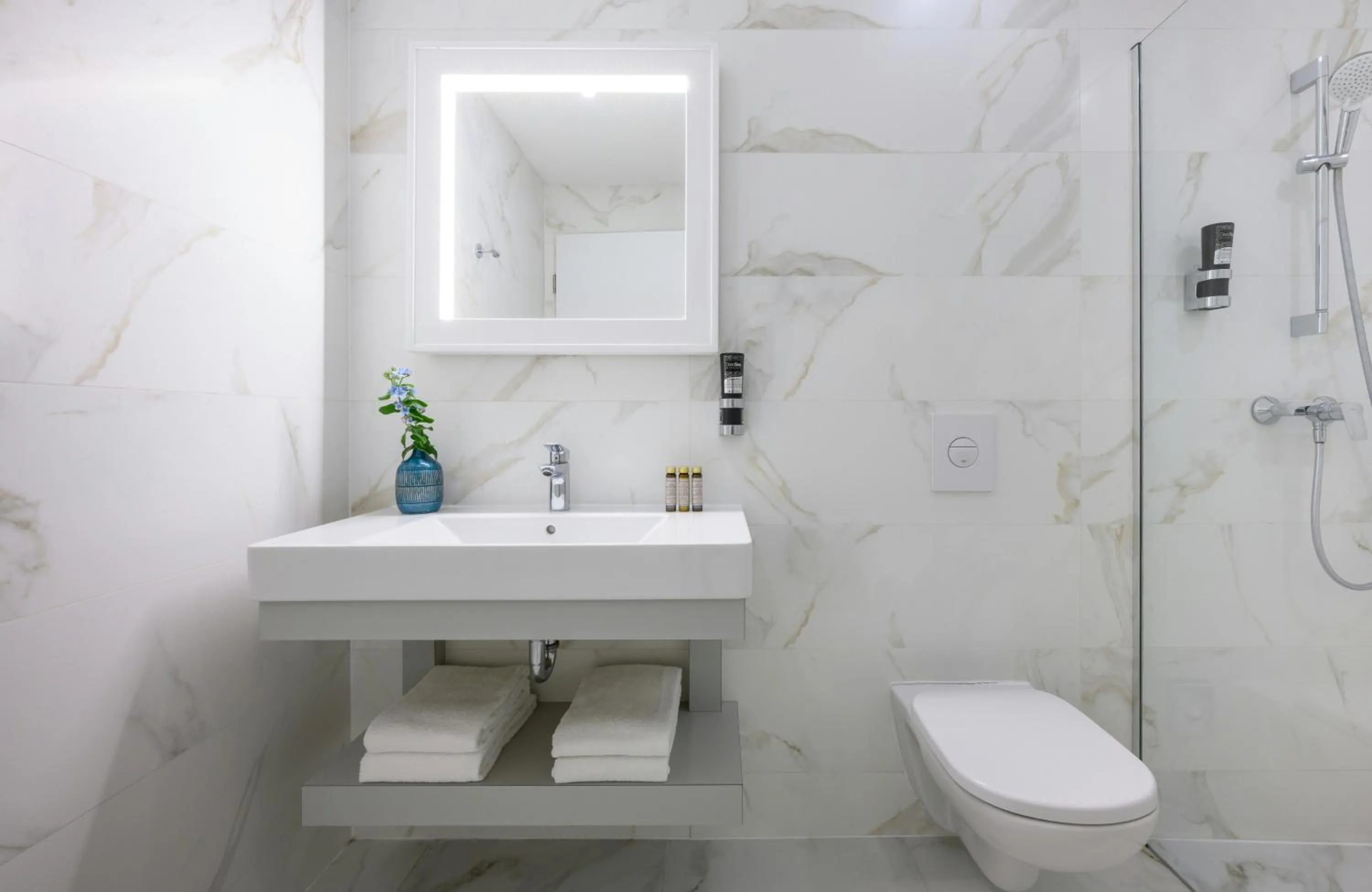 Bathroom in Leonardo Boutique Hotel Budapest M-Square