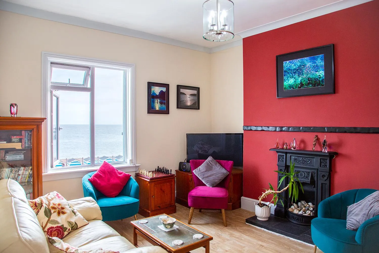 Living room in Seagulls Nest Beachfront Apartment With 3 Bedrooms