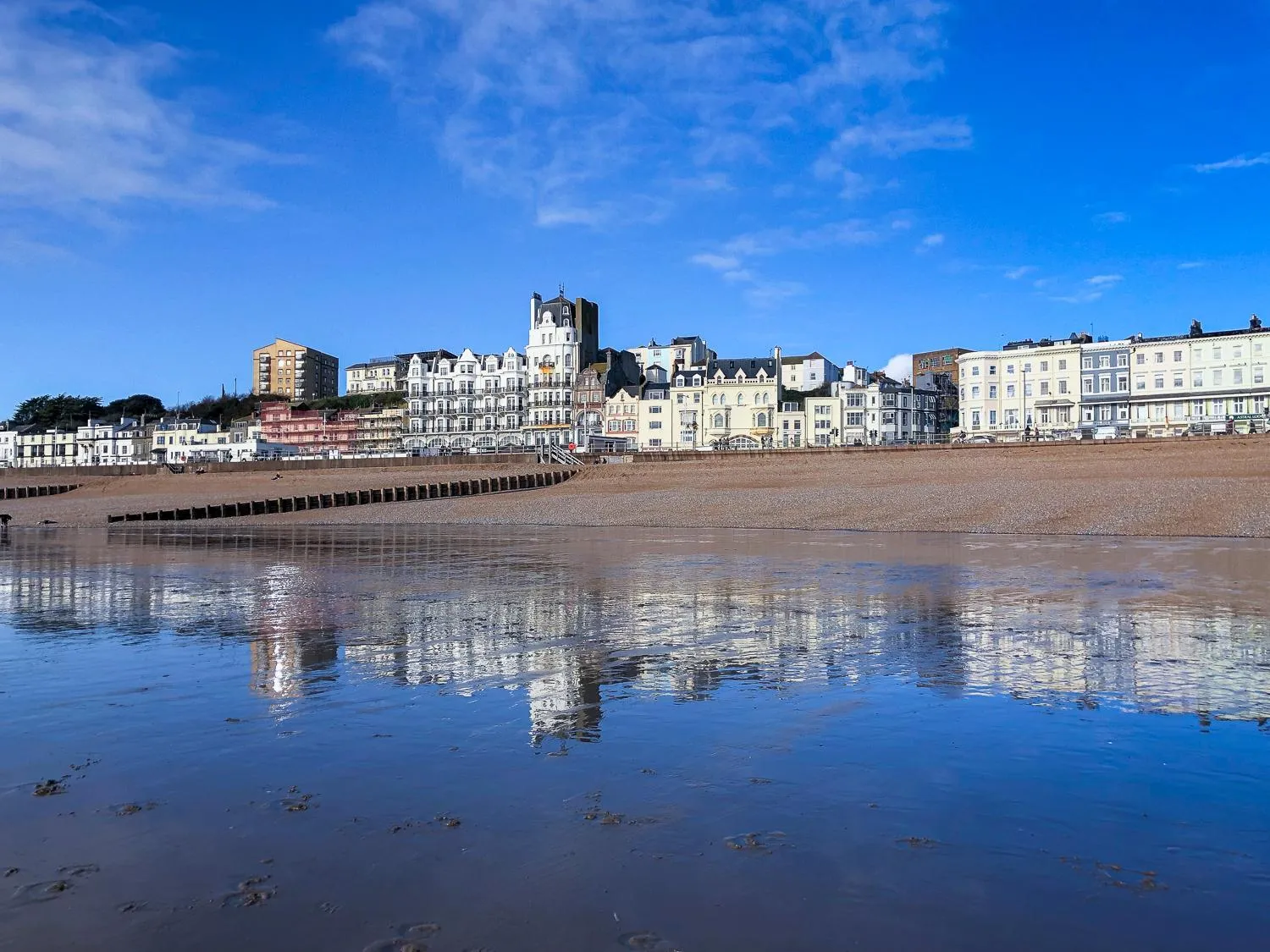 Property building in Seagulls Nest Beachfront Apartment With 3 Bedrooms