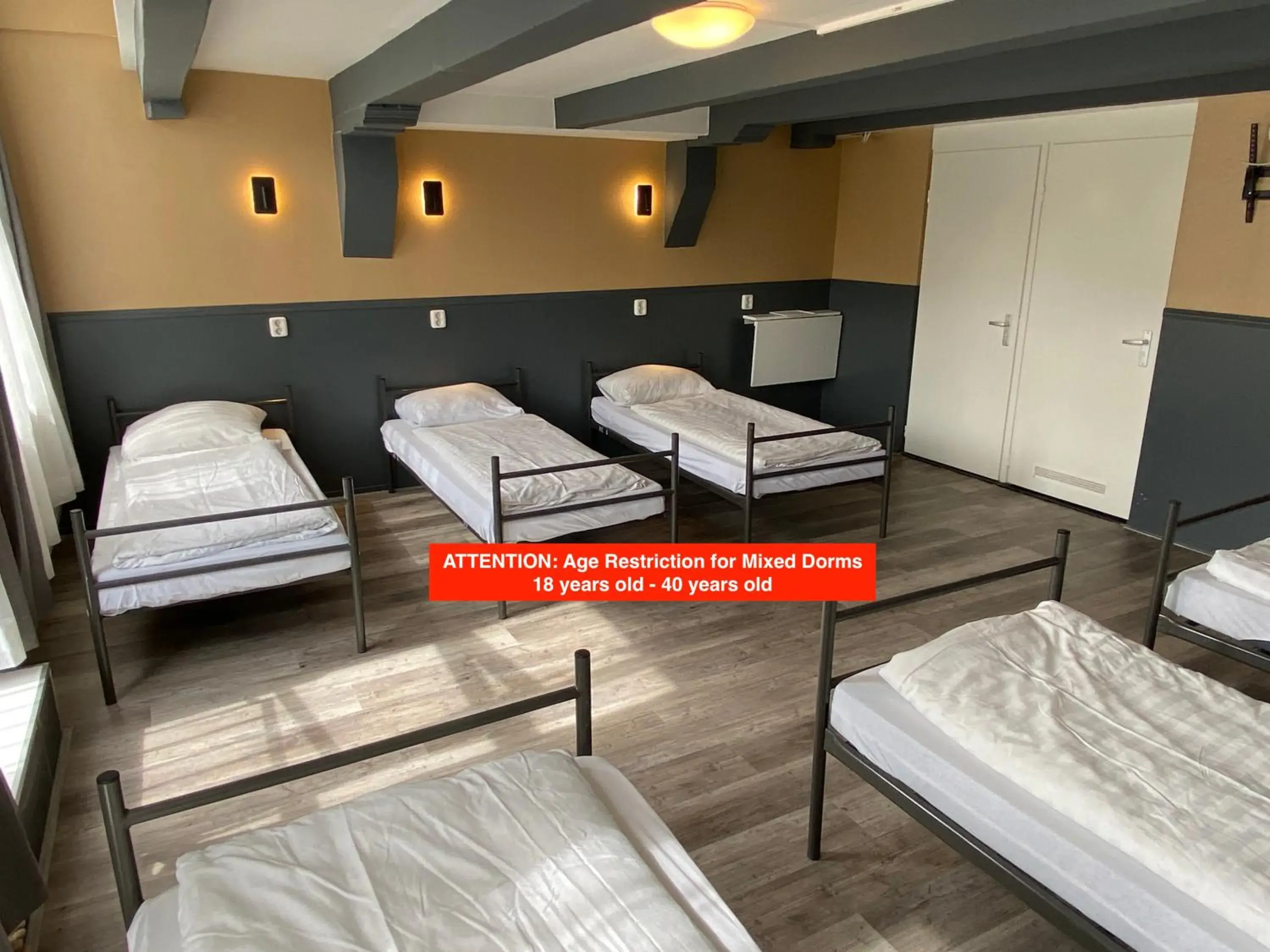 Xplore Hostel Amsterdam Xplore Hostel Amsterdam