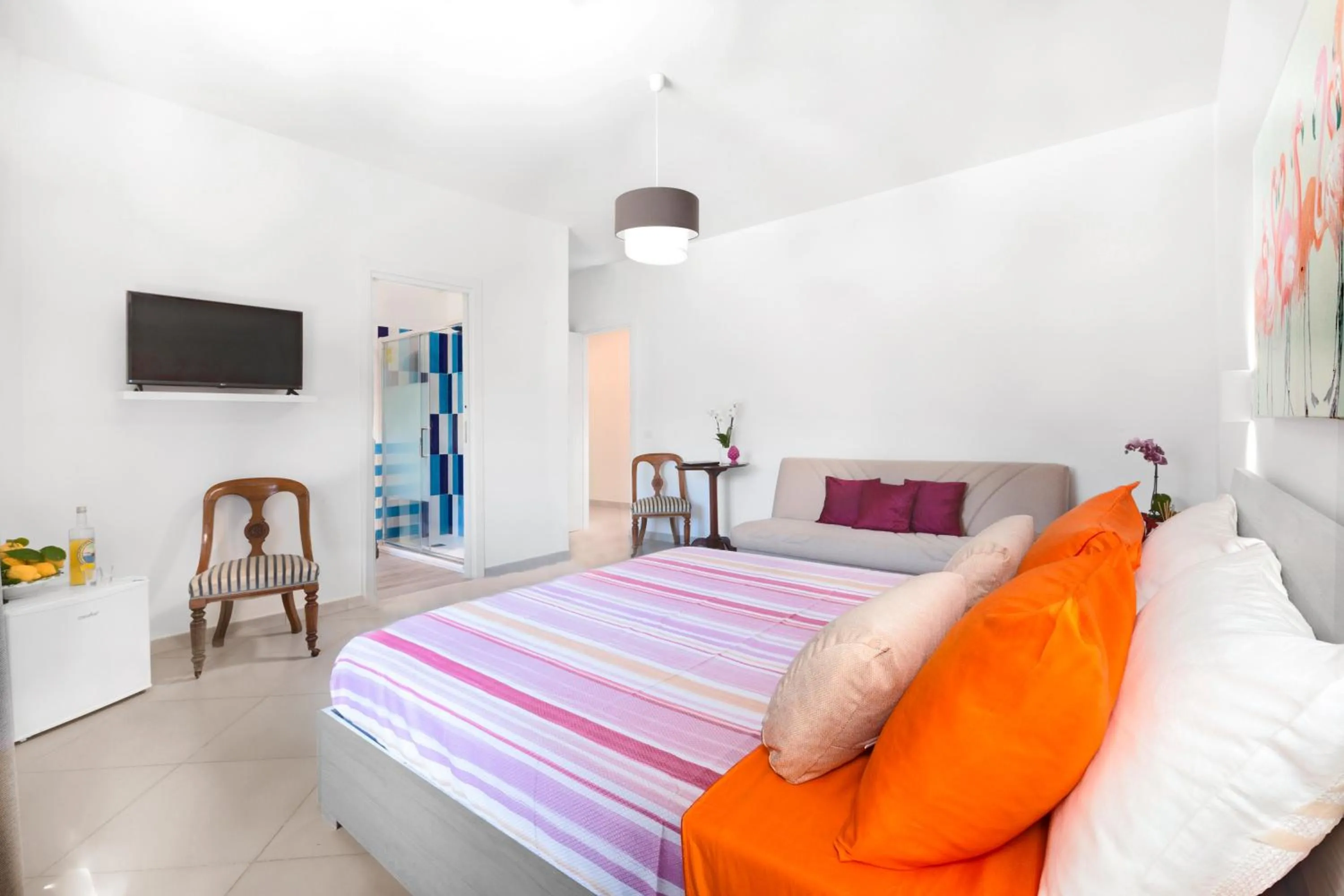 Bedroom, Bed in Estate4home - SOFIA FLORA