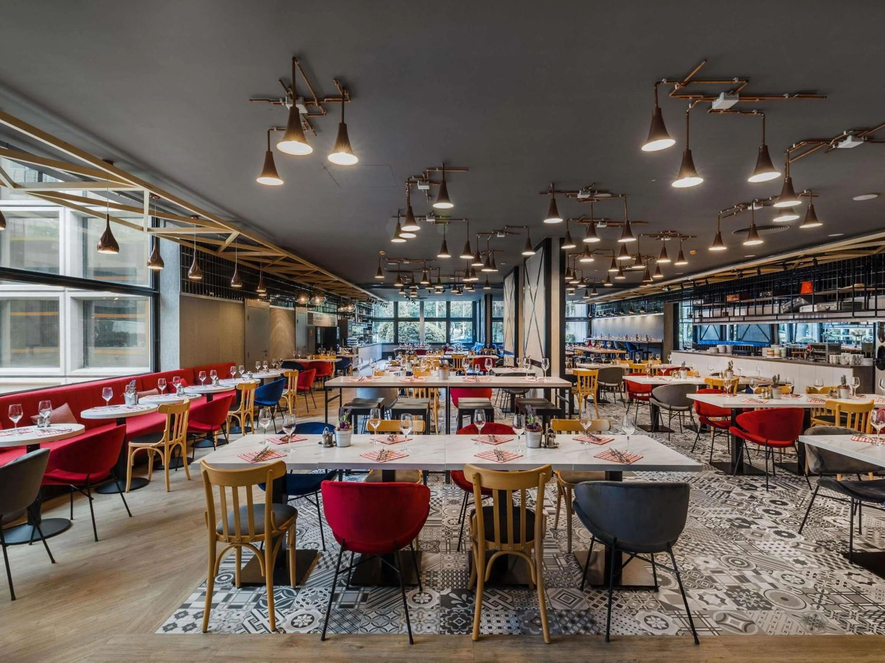 Restaurant/places to eat in Mercure Budapest Castle Hill