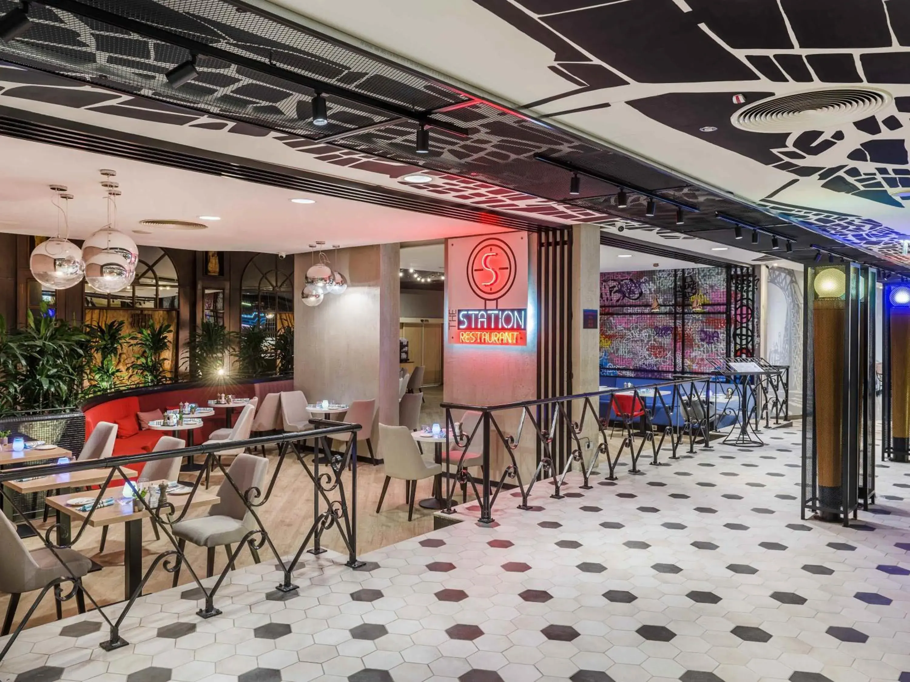 Restaurant/places to eat in Mercure Budapest Castle Hill Restaurant/places to eat in Mercure Budapest Castle Hill