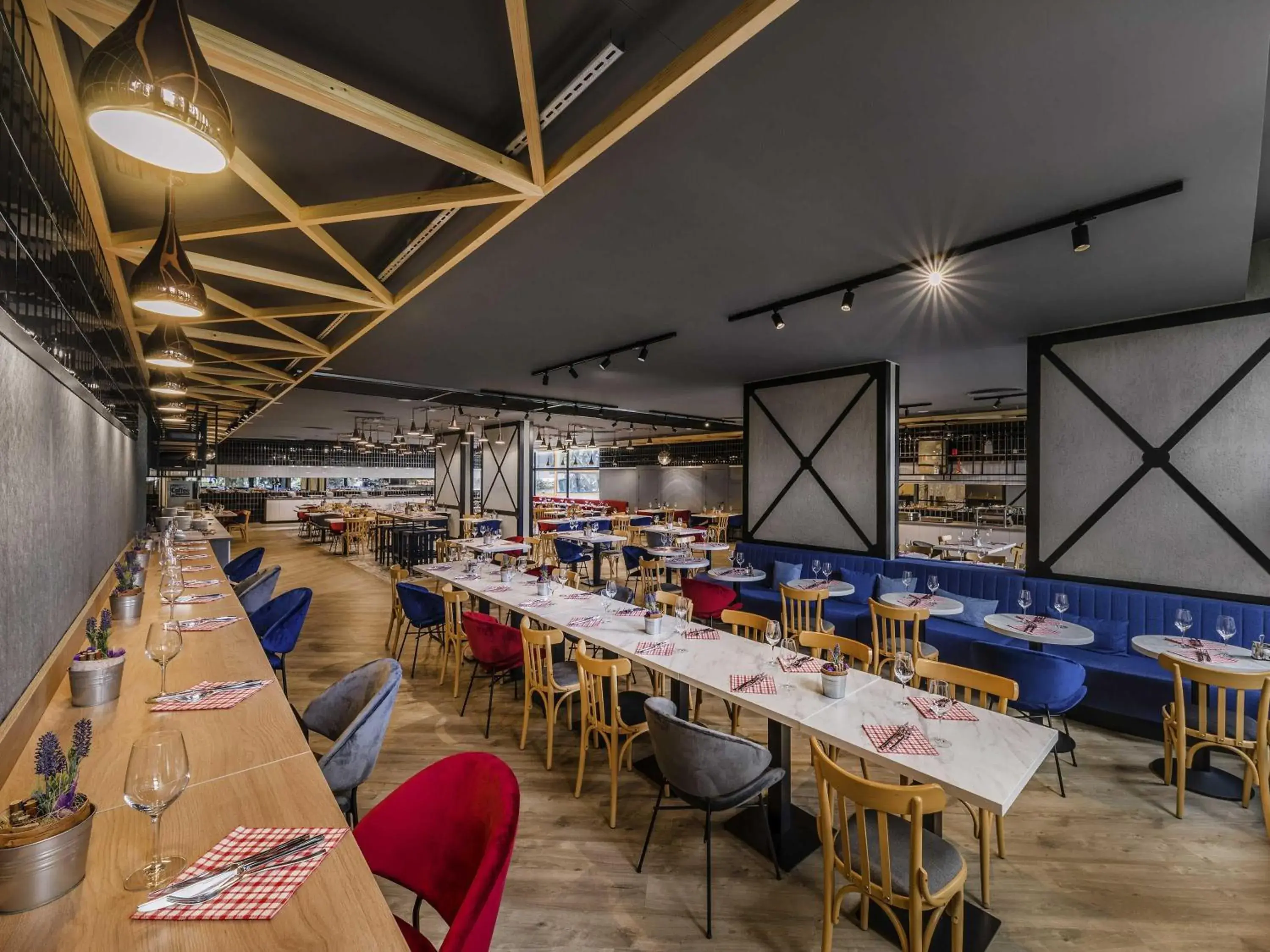 Restaurant/places to eat in Mercure Budapest Castle Hill Restaurant/places to eat in Mercure Budapest Castle Hill