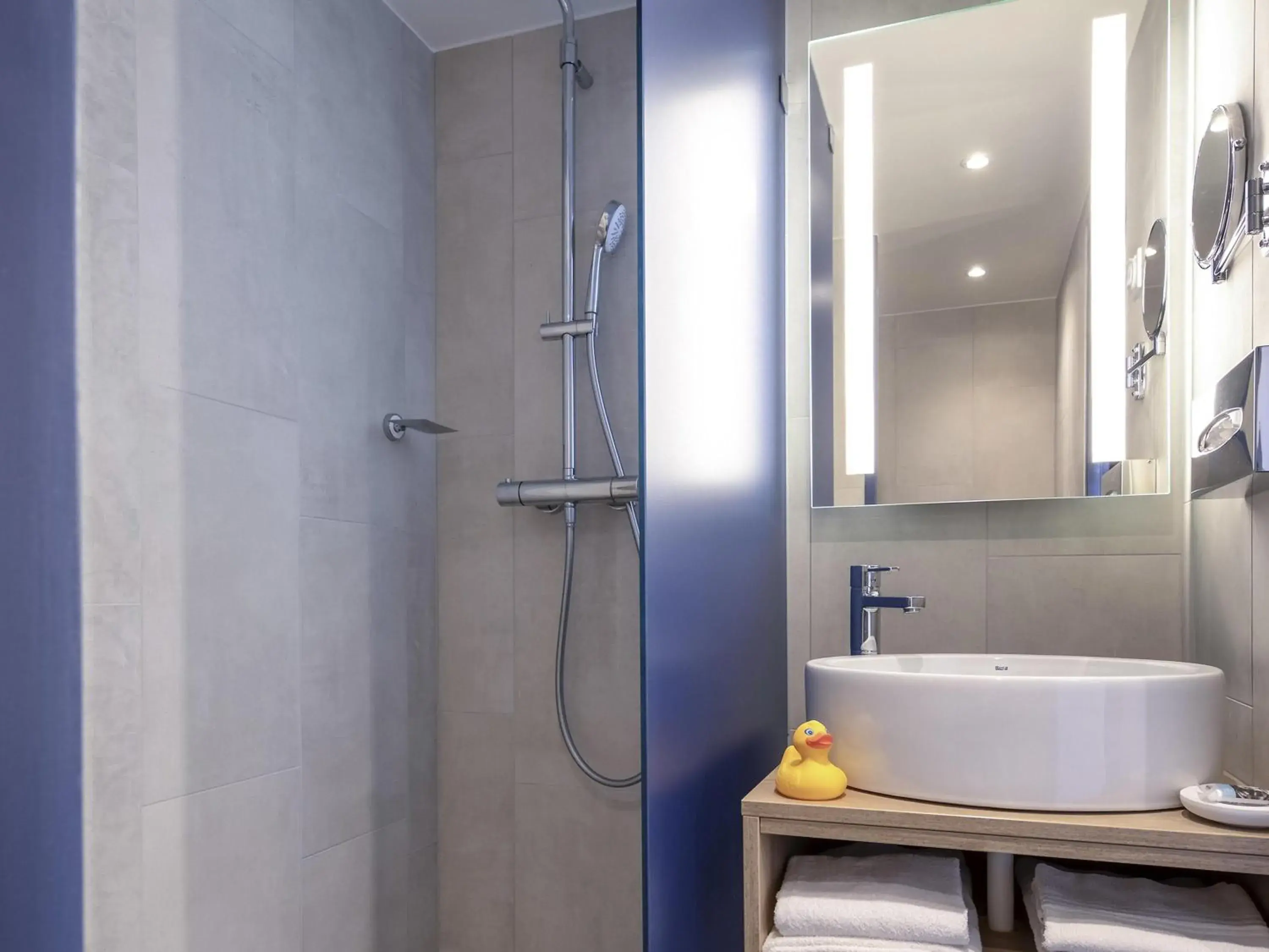 Bedroom in Mercure Budapest Castle Hill Bedroom in Mercure Budapest Castle Hill