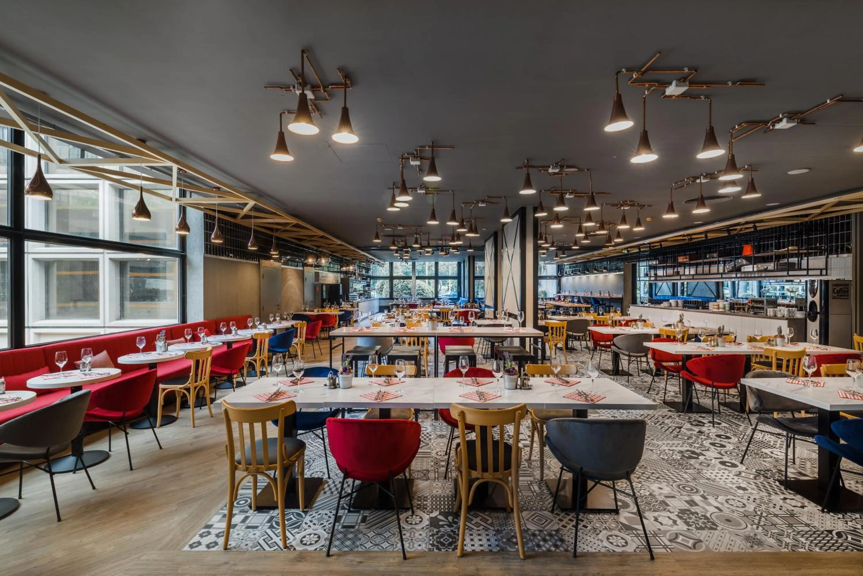 Restaurant/places to eat in Mercure Budapest Castle Hill