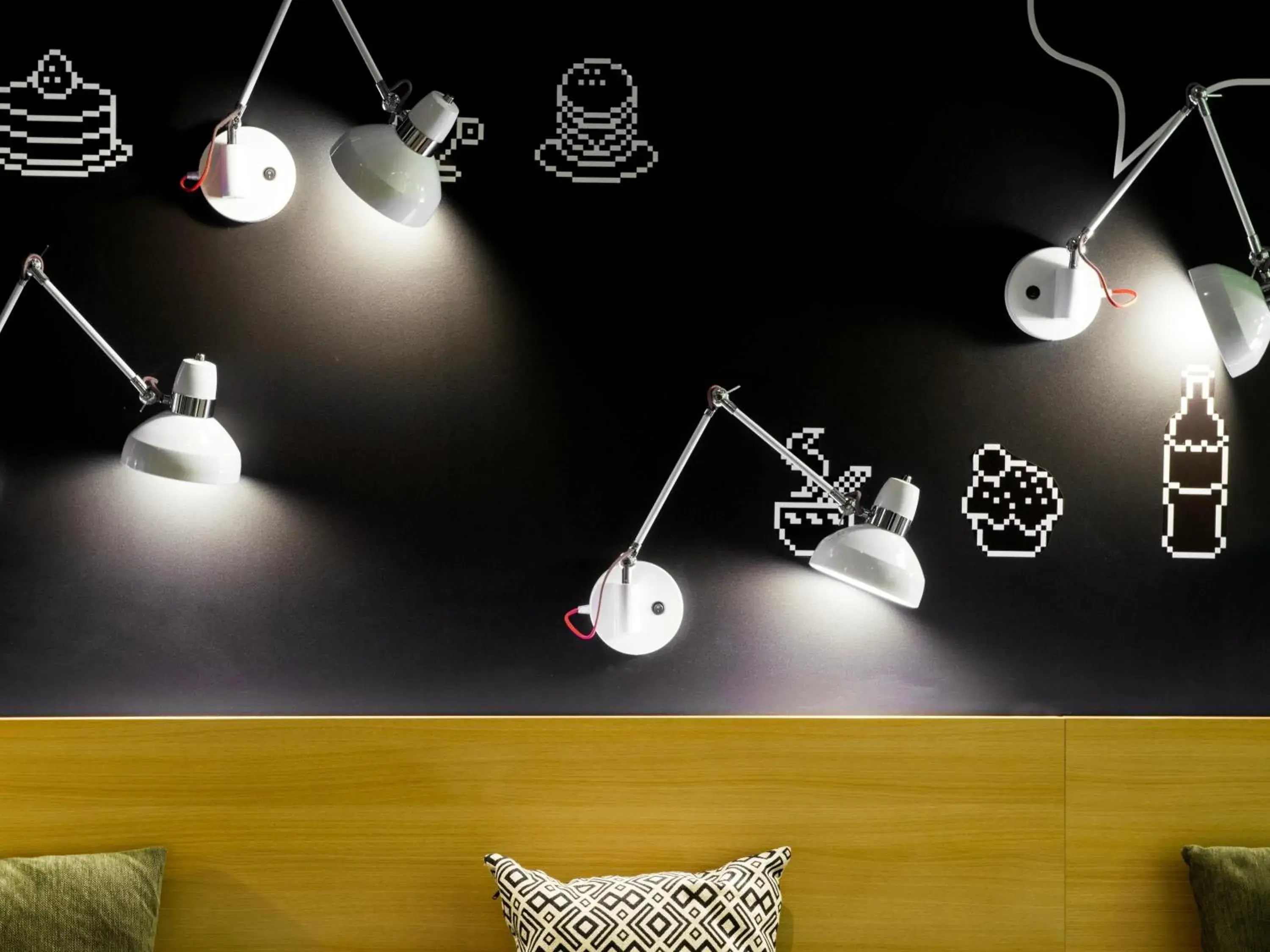 Lounge or bar in Ibis Styles Budapest Center Lounge or bar in Ibis Styles Budapest Center