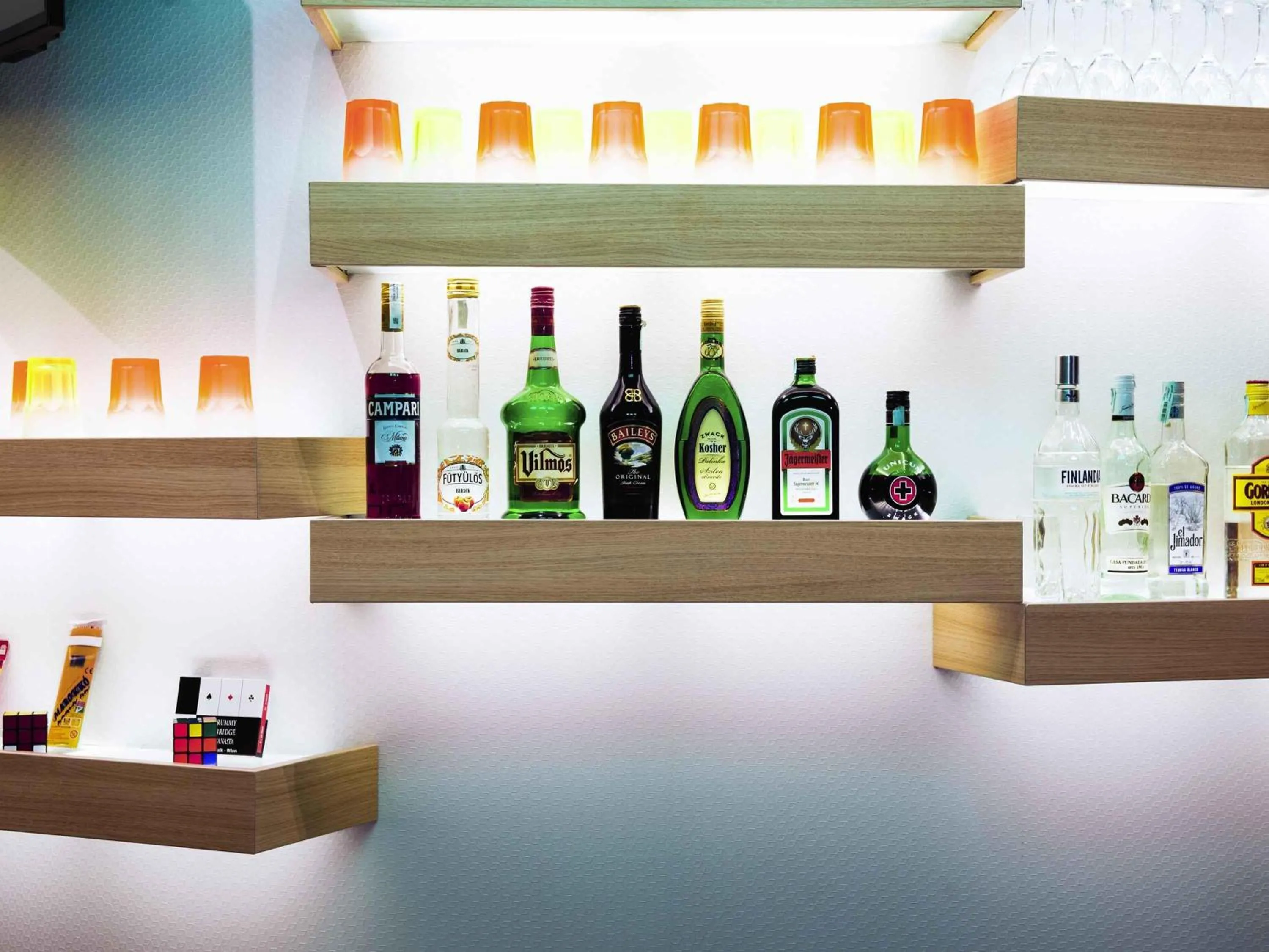 Lounge or bar in Ibis Styles Budapest Center