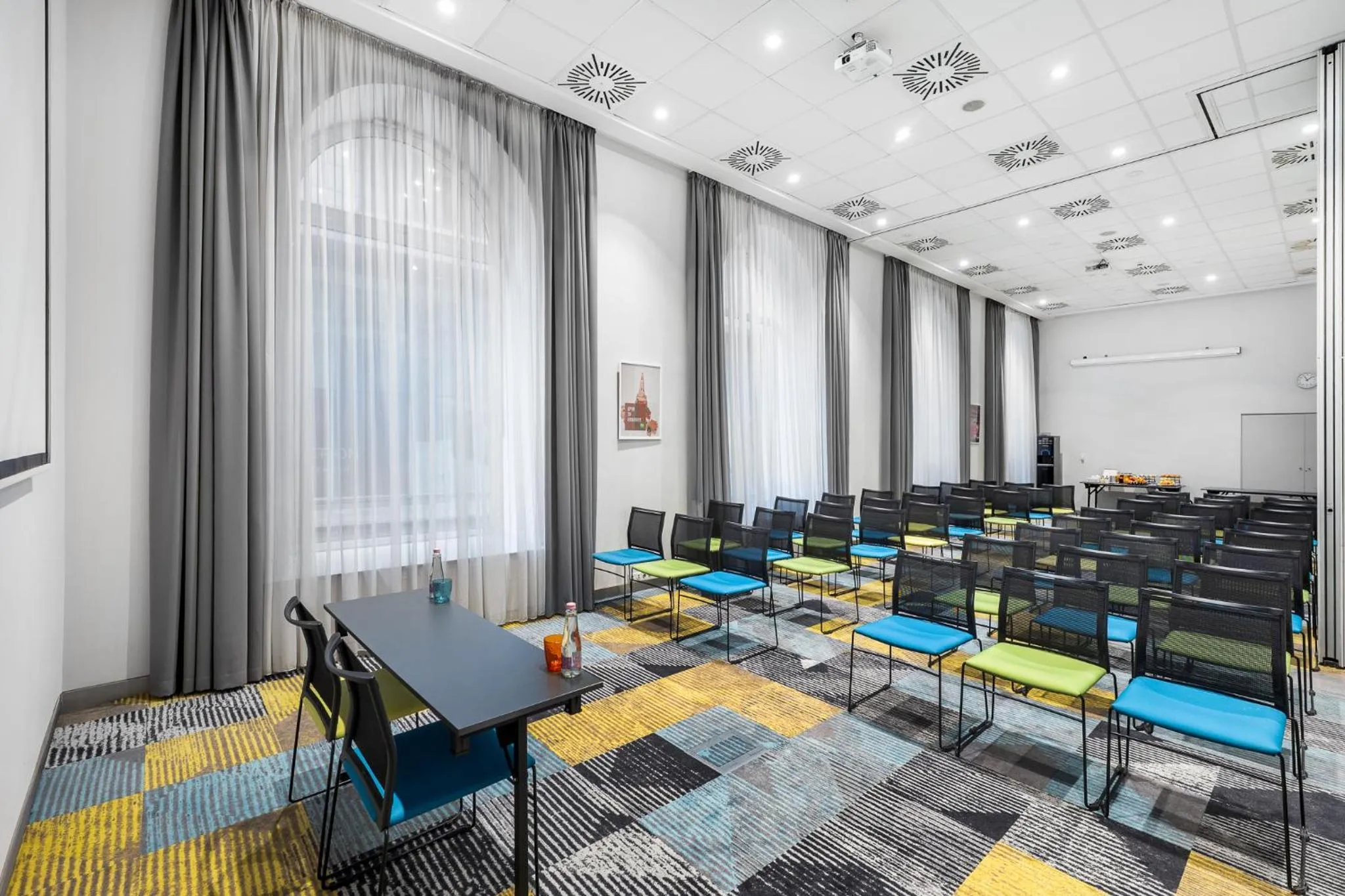 Meeting/conference room in Ibis Styles Budapest Center