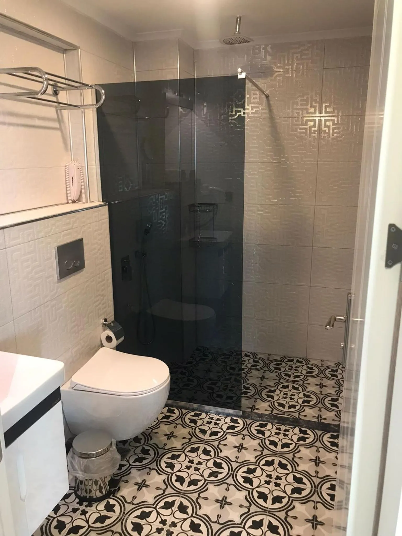 Shower in Livaneli Boutique Otel