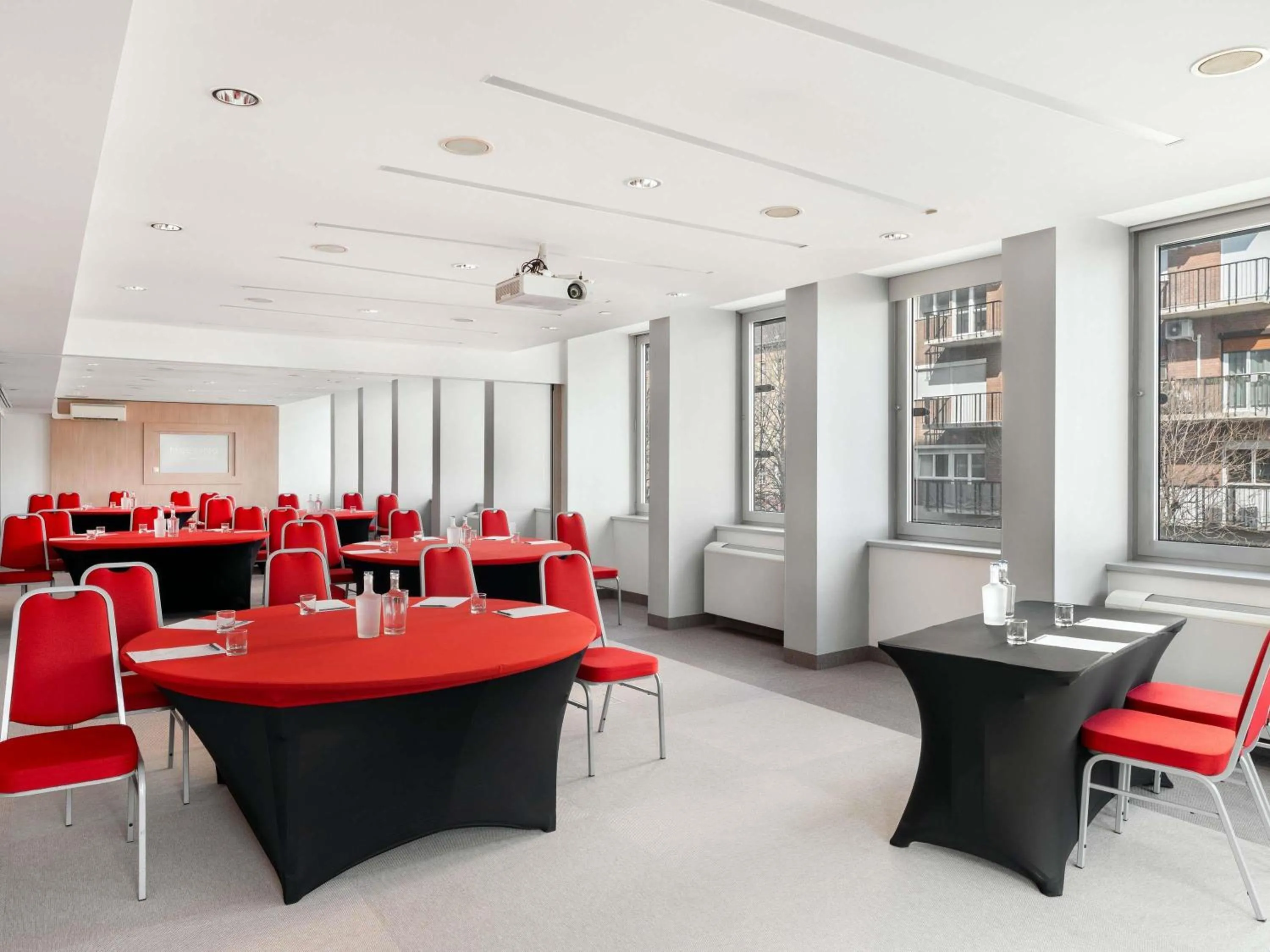 Meeting/conference room in Novotel Budapest Danube