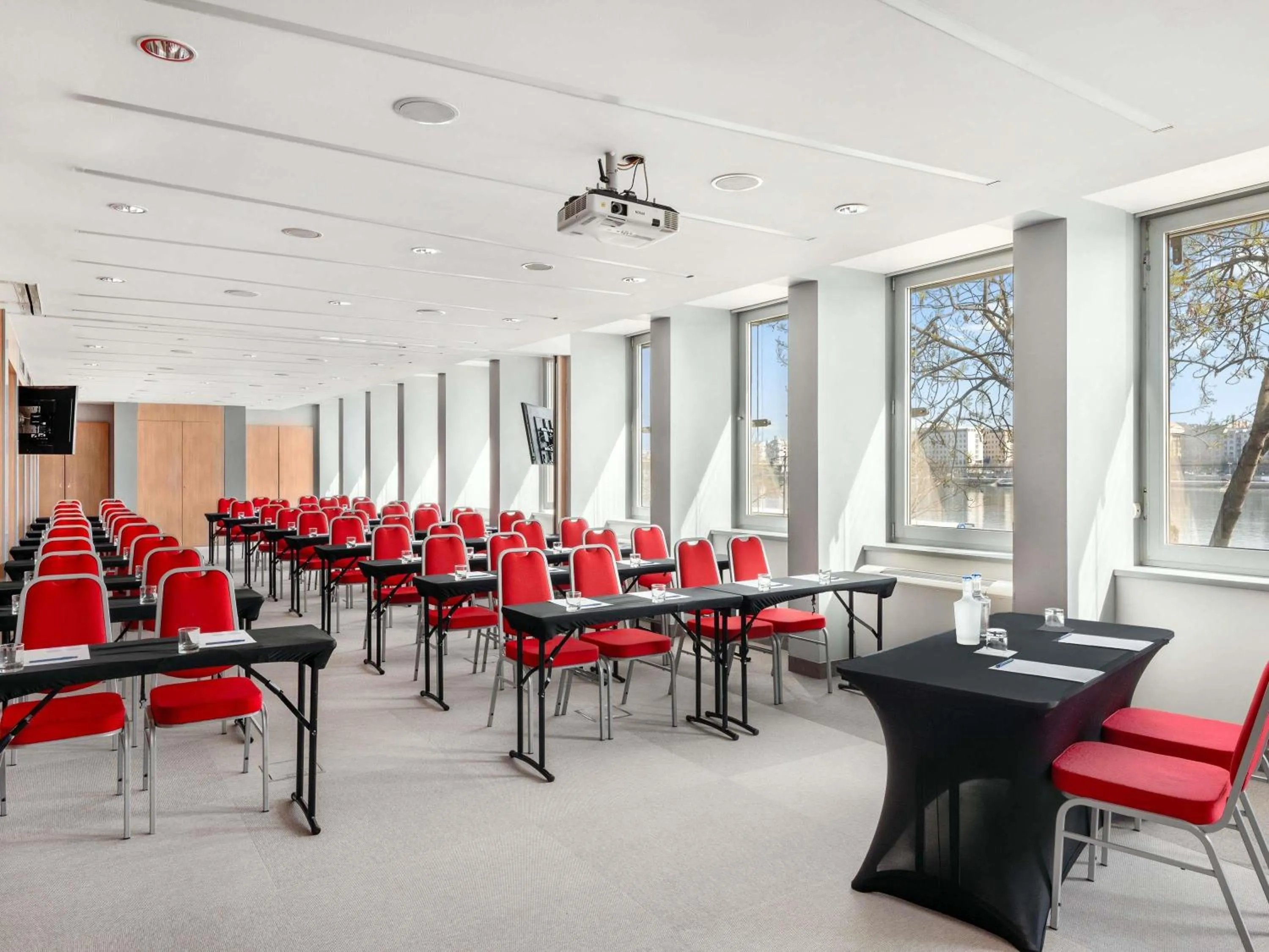 Meeting/conference room in Novotel Budapest Danube