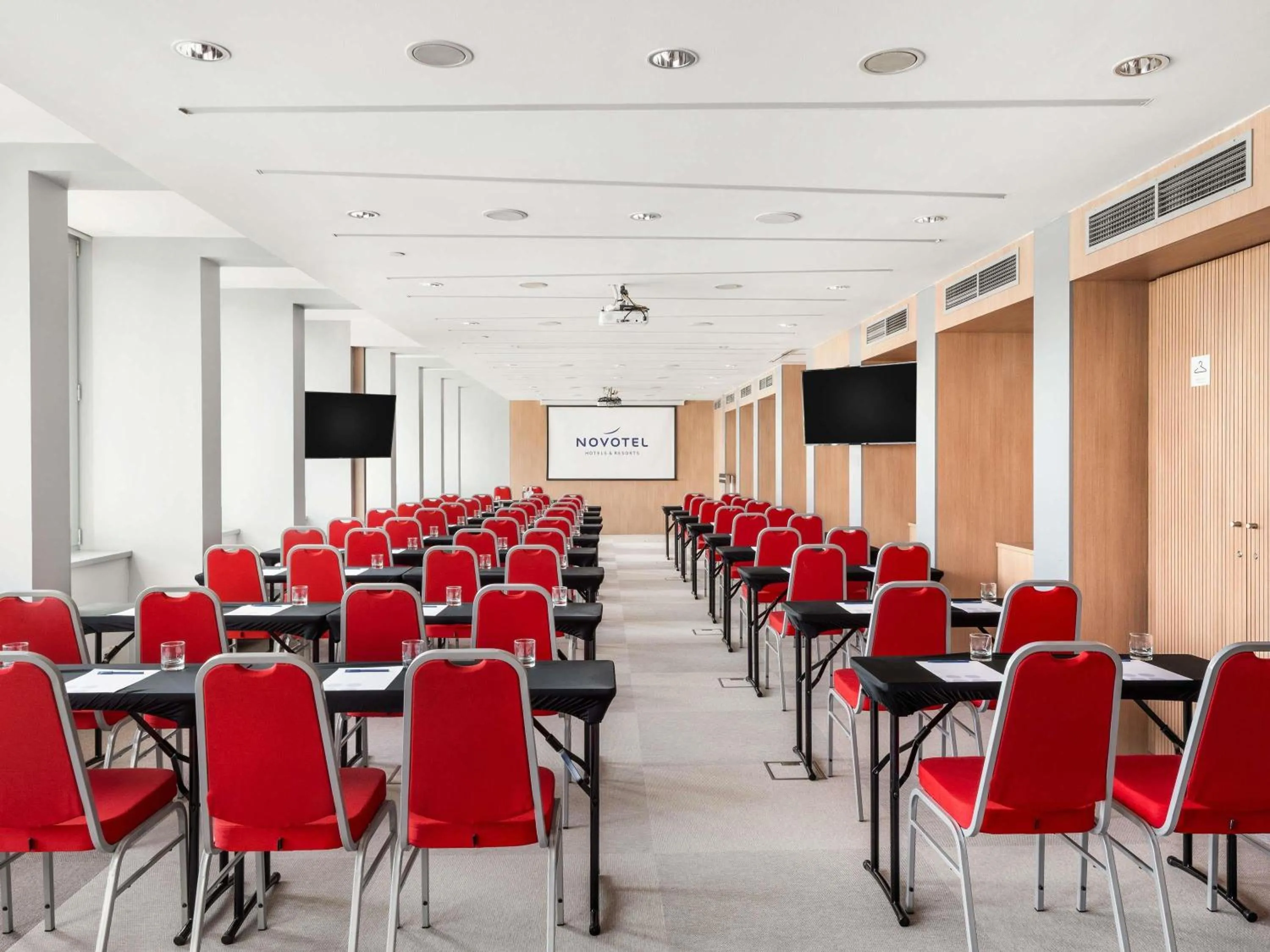 Meeting/conference room in Novotel Budapest Danube