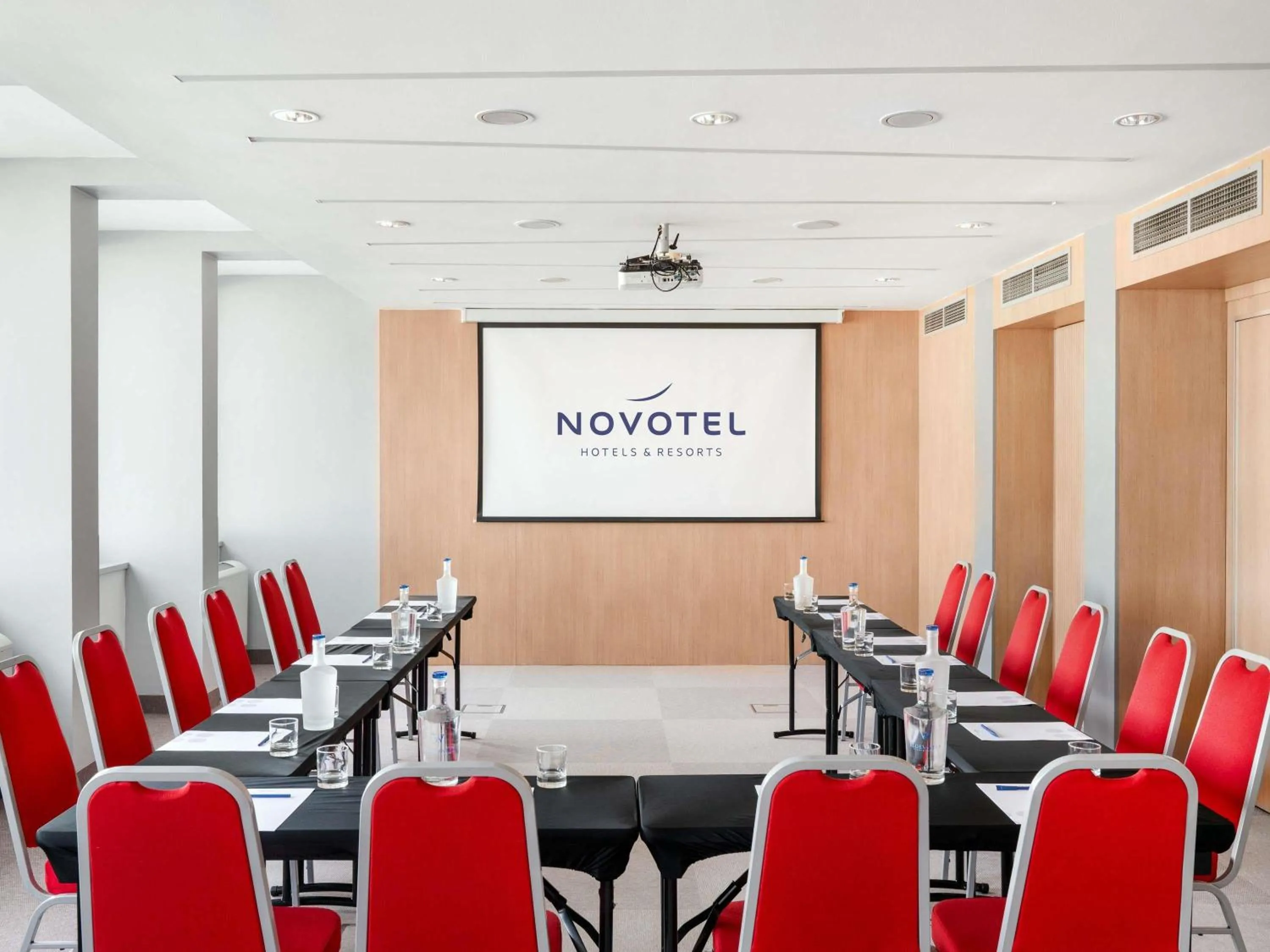 Meeting/conference room in Novotel Budapest Danube