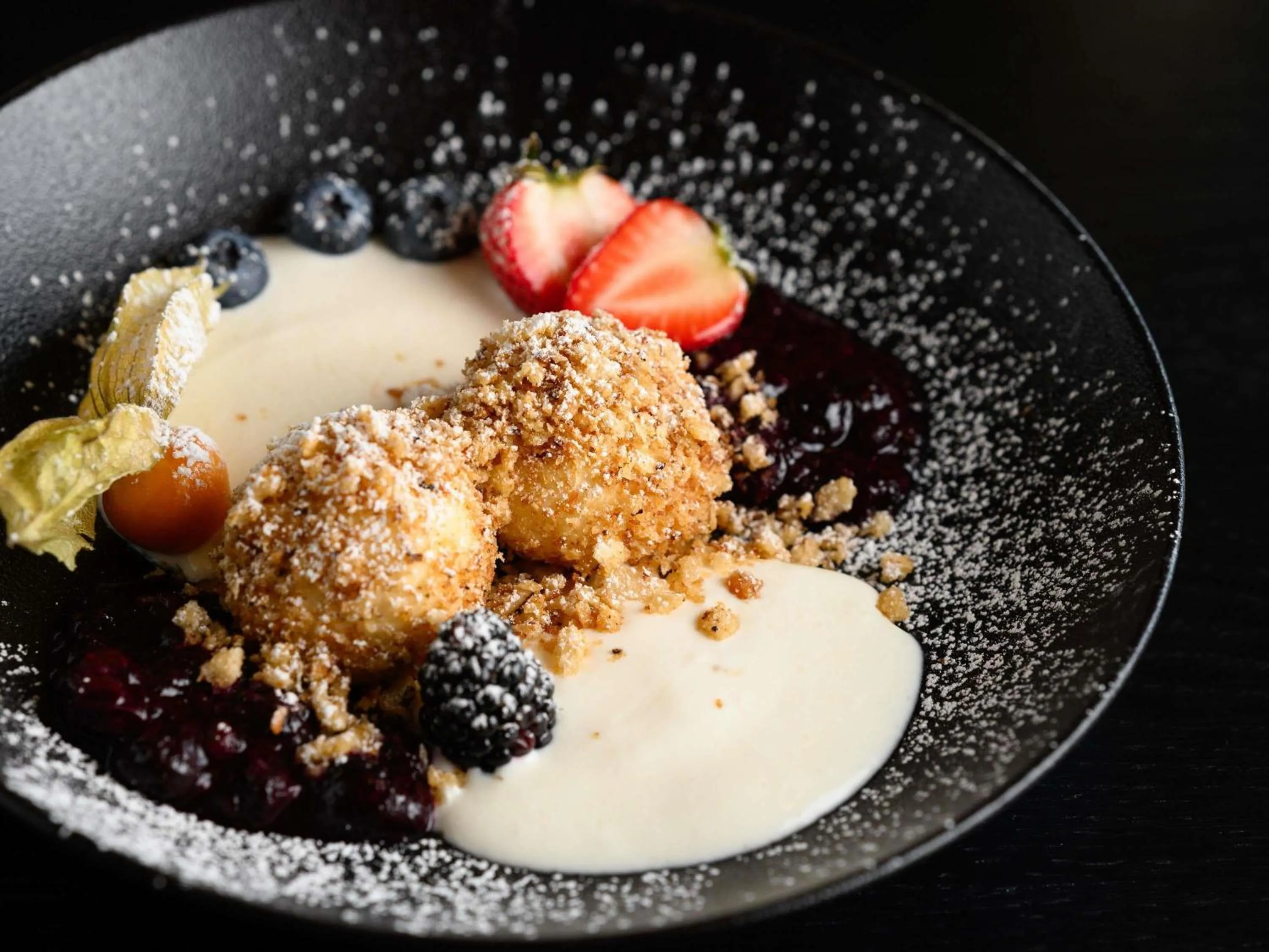 Restaurant/places to eat in Novotel Budapest Danube