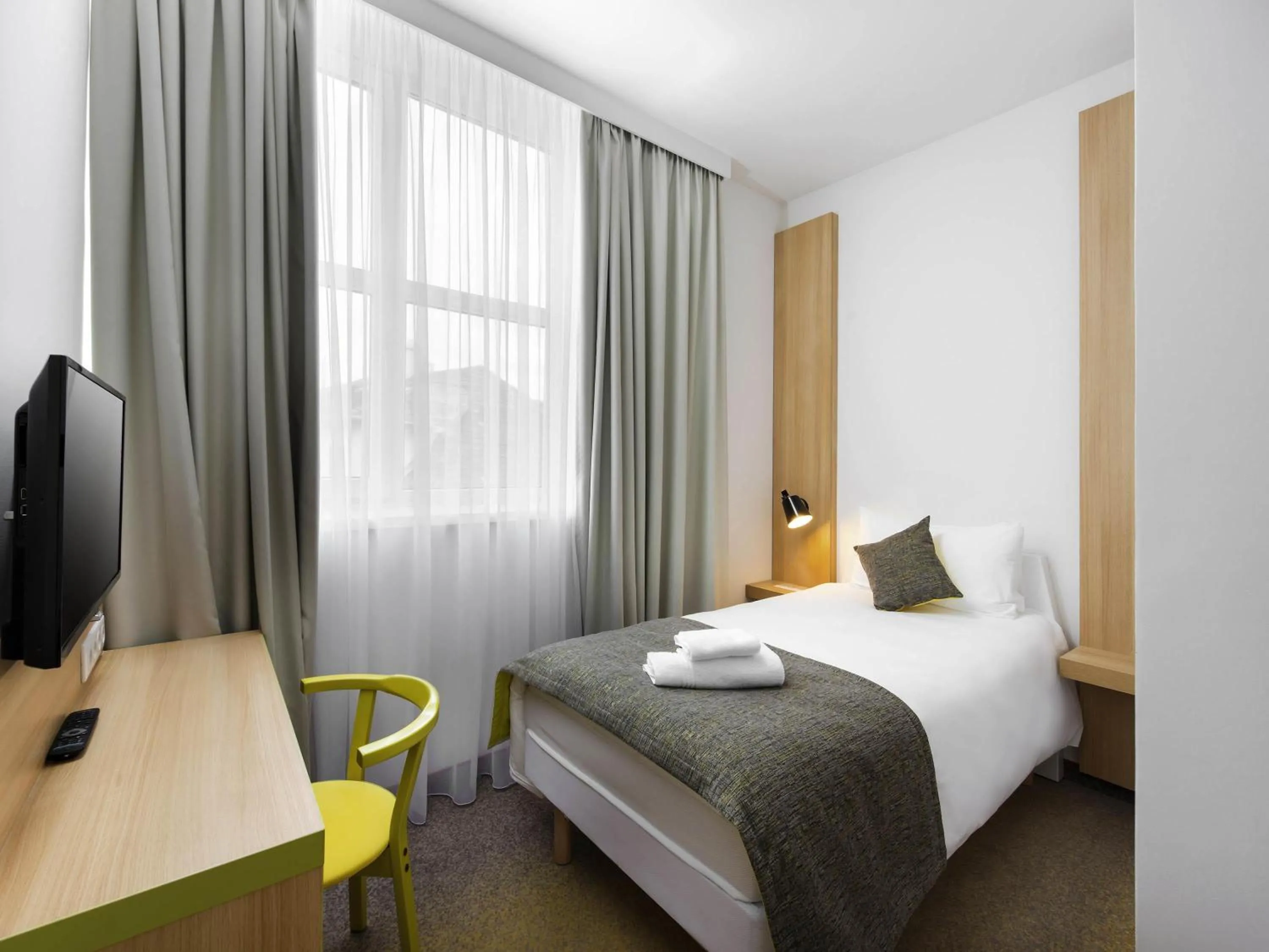 Bedroom, Bed in Ibis Styles Budapest City