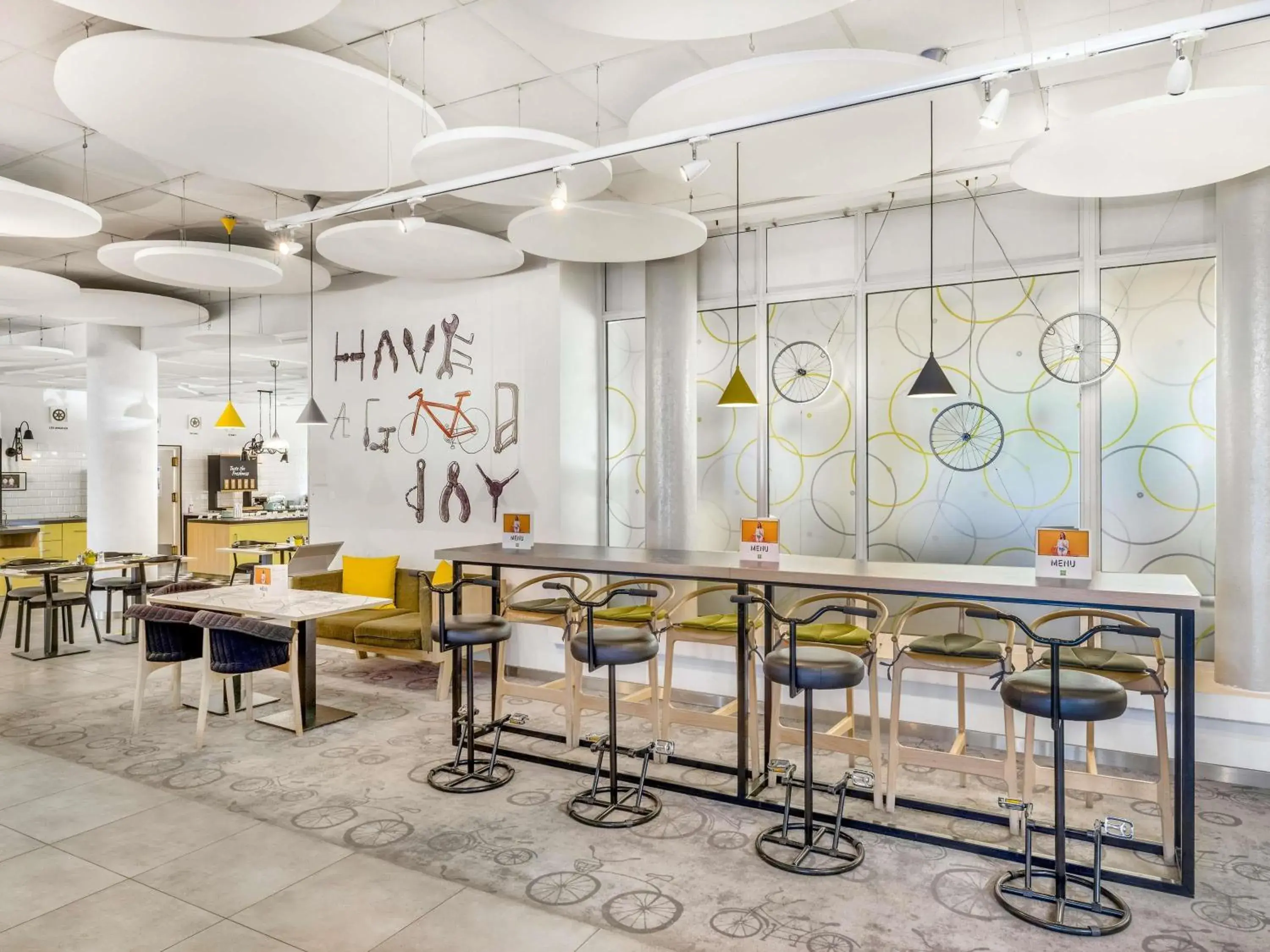 Lounge or bar in Ibis Styles Budapest City Lounge or bar in Ibis Styles Budapest City