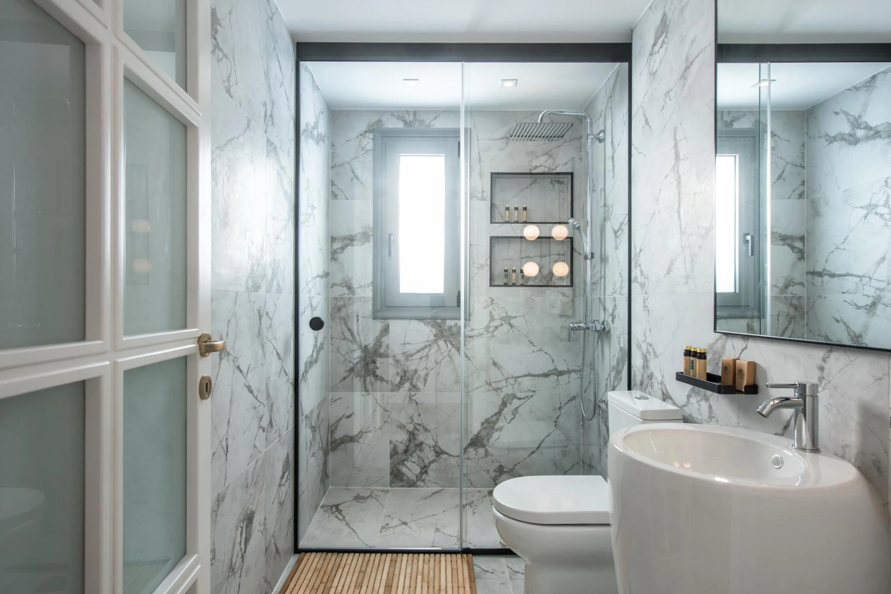 Bathroom in Opsis Luxury Villa with swimming pool