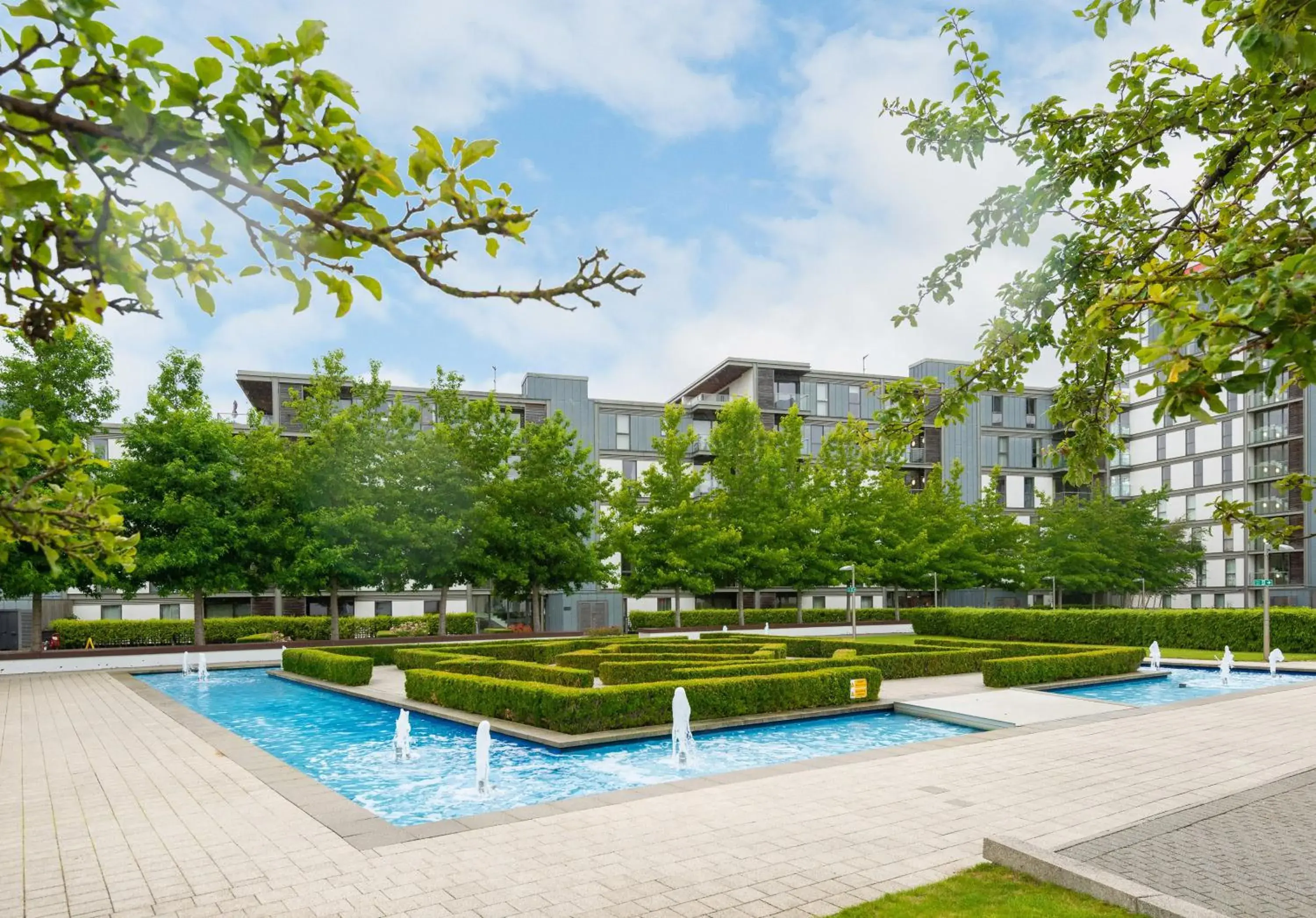 The Vizion serviced apartments from Pincott Properties - free parking, private balcony, and WiFi The Vizion serviced apartments from Pincott Properties - free parking, private balcony, and WiFi