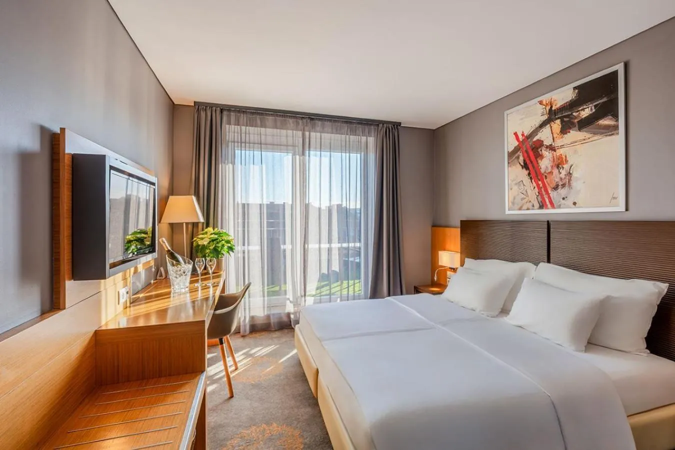 Bed in Hotel Museum Budapest