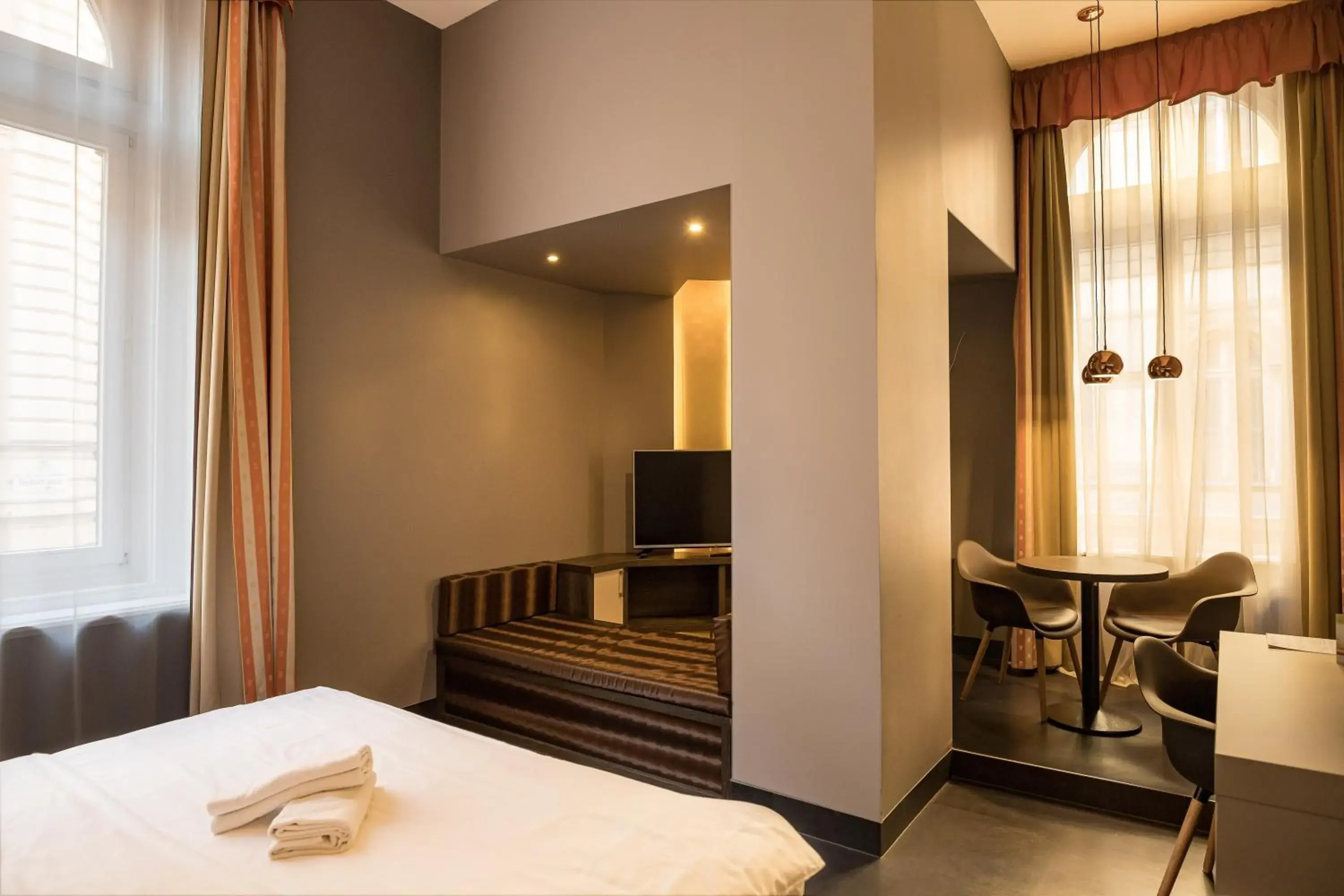 Bed in Hotel Museum Budapest Bed in Hotel Museum Budapest