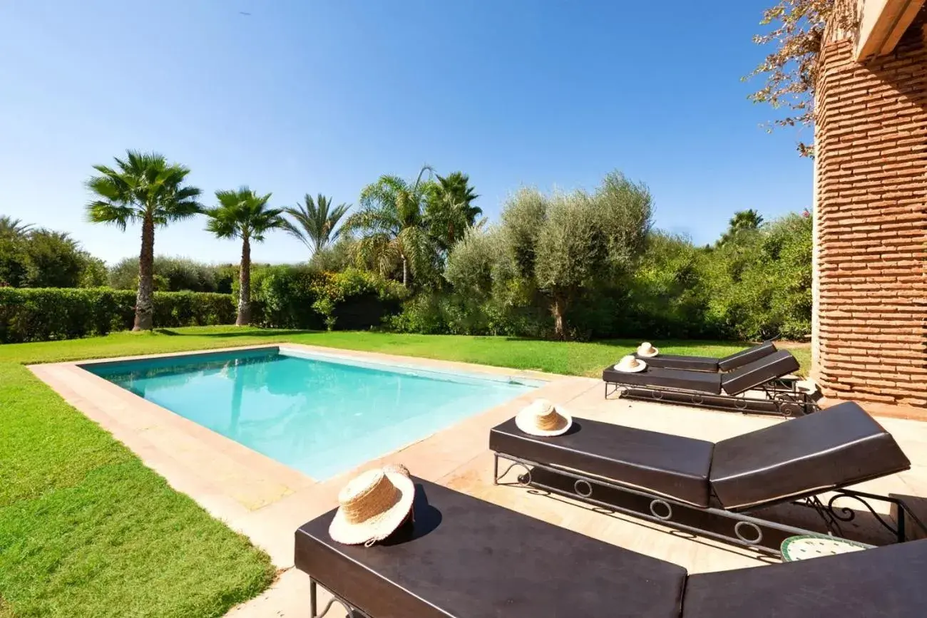 Villa Selma avec piscine chauffée Villa Selma avec piscine chauffée