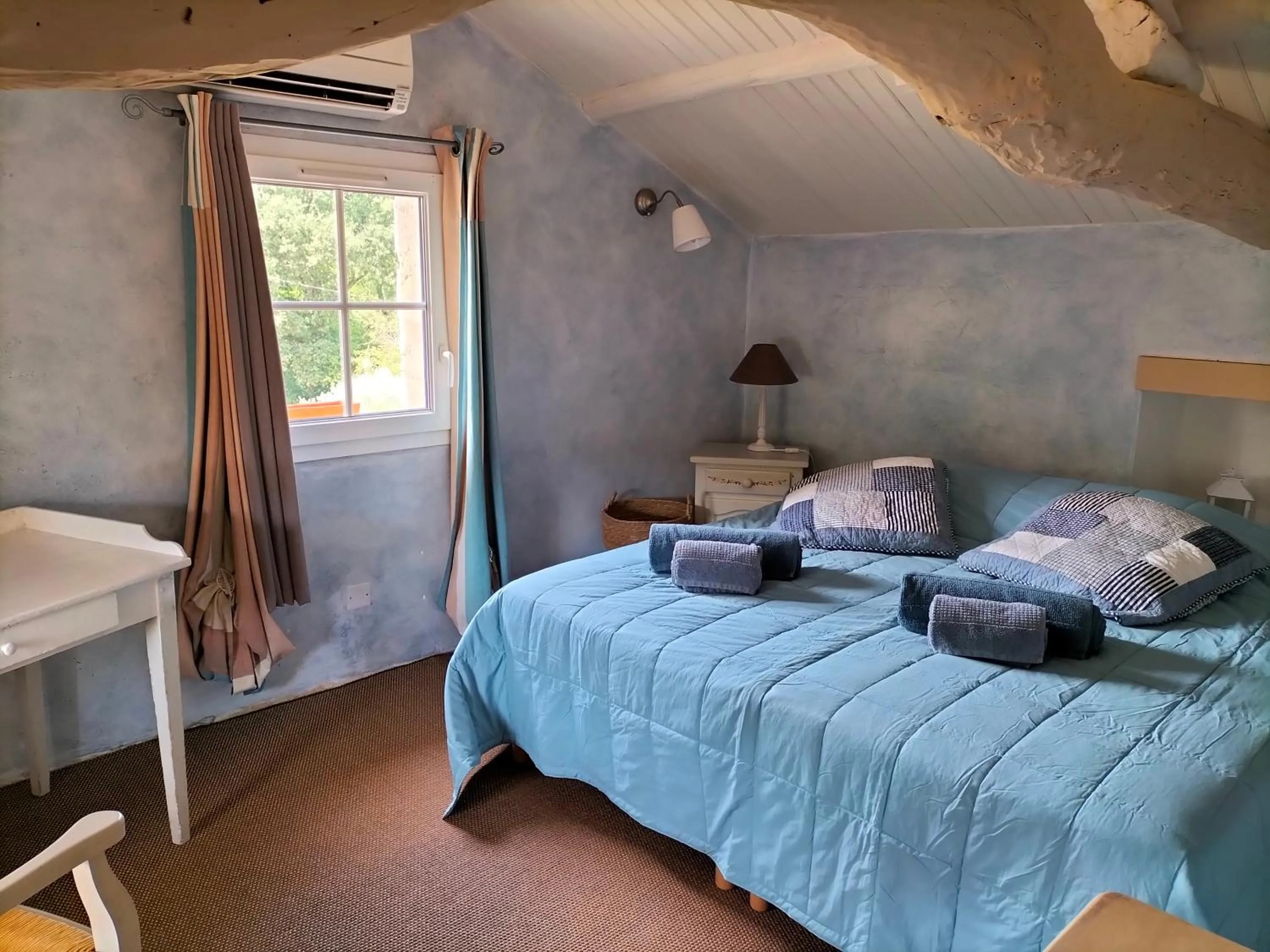 Bed in Chambre Olivette Mas Bel Esperance