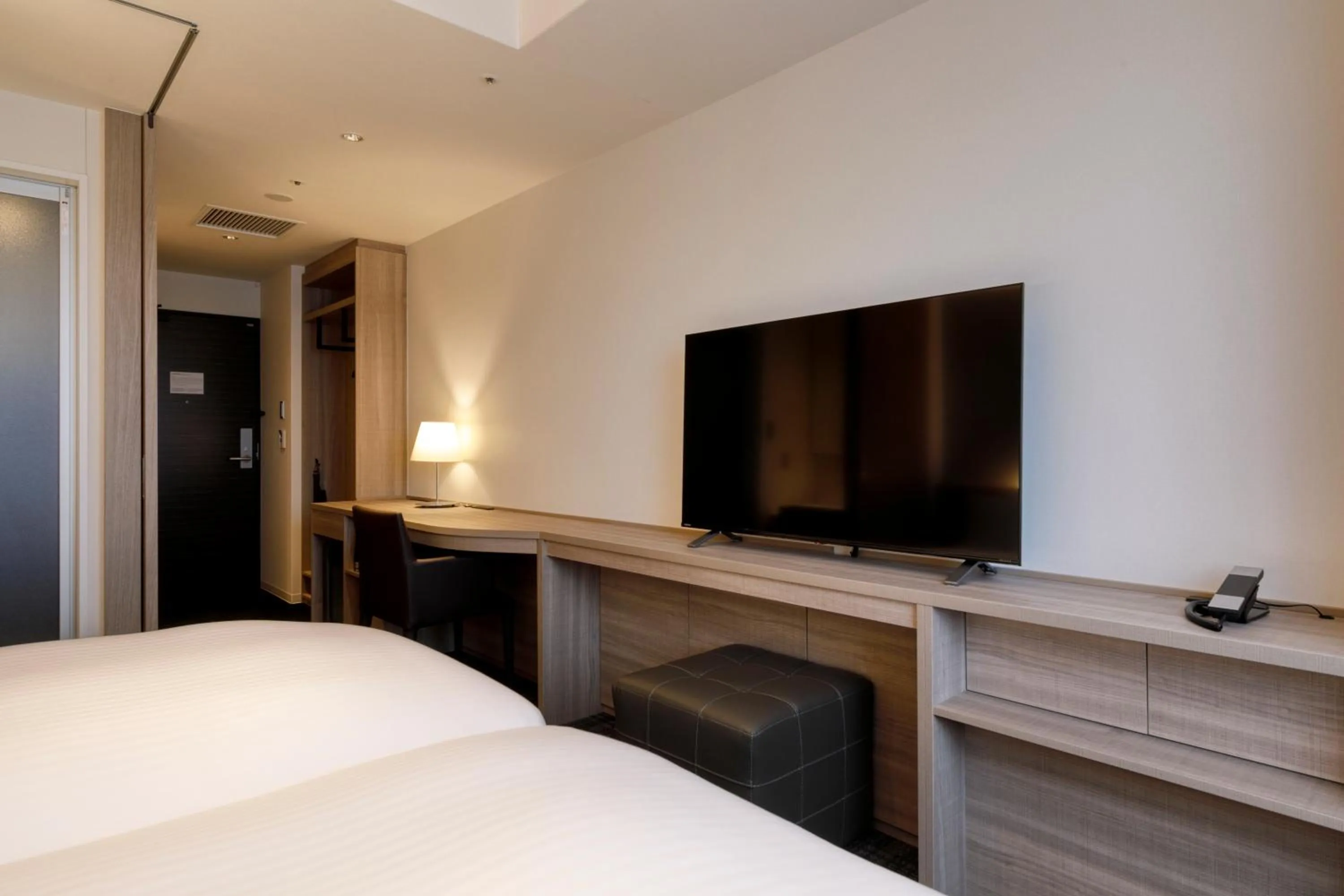 Photo of the whole room, Bed in Glocal Hotel Itoshima