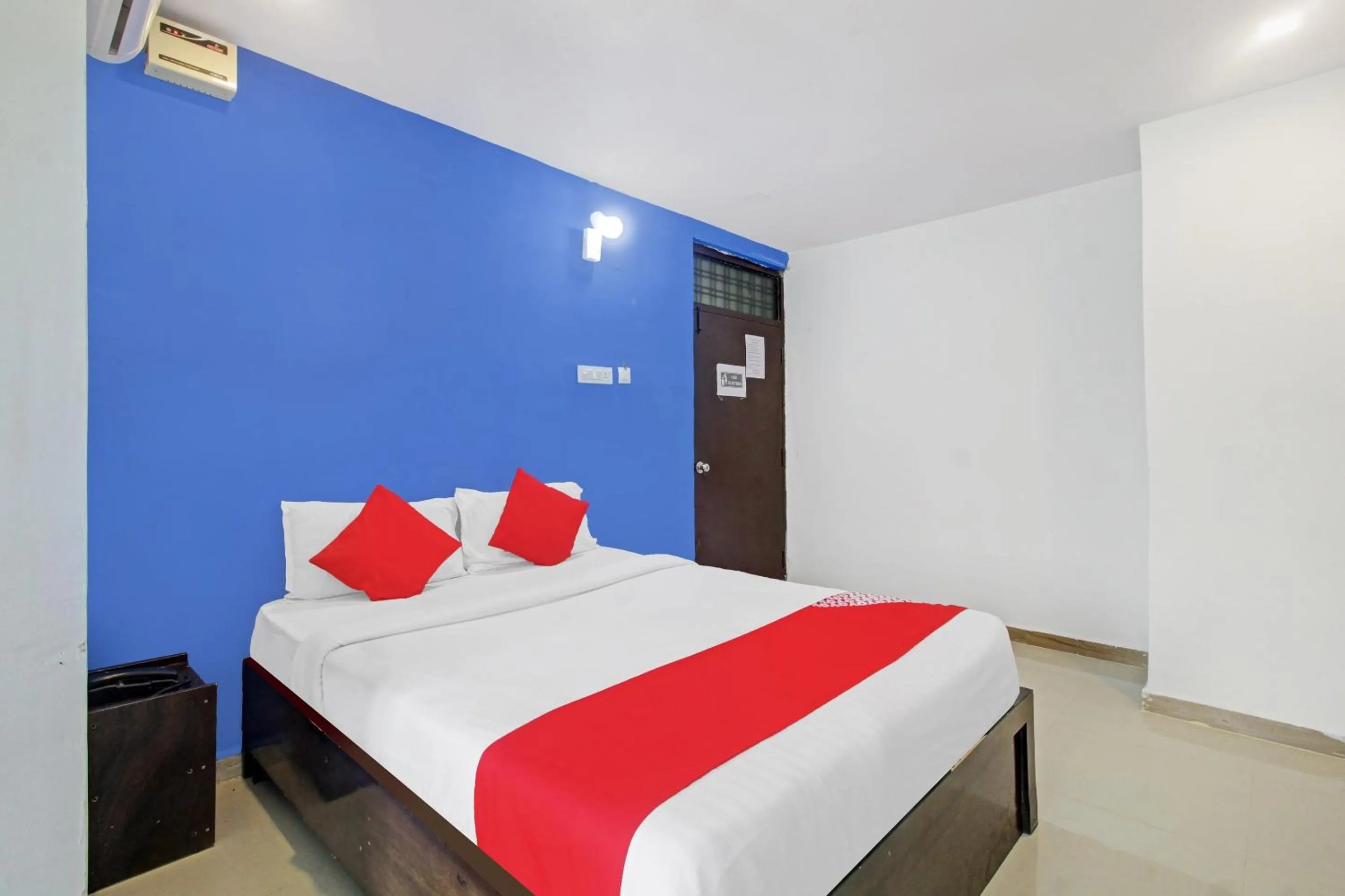 Bedroom in Hotel O A Delight Residency