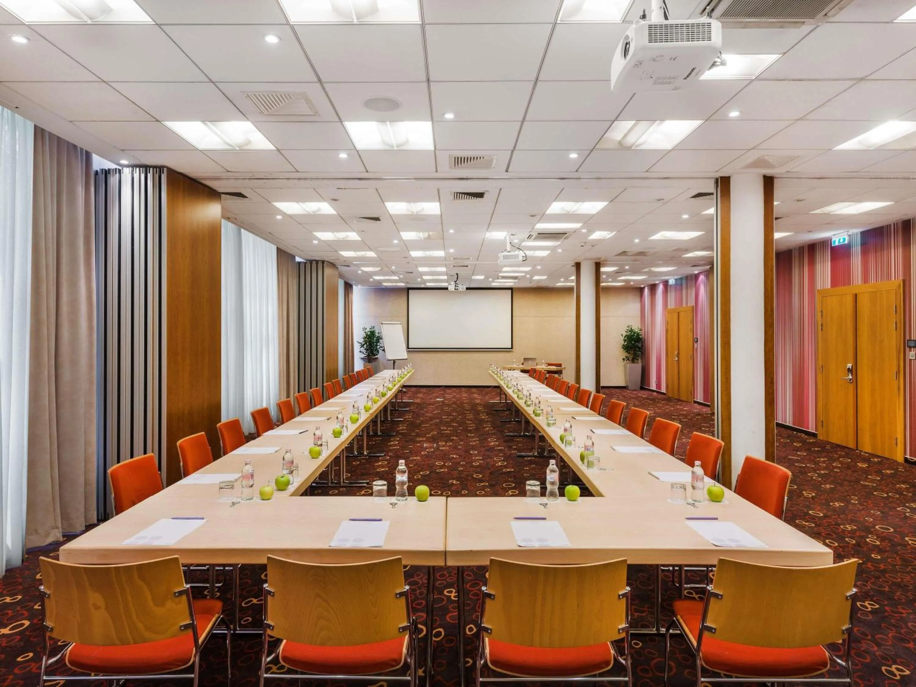 Meeting/conference room in Novotel Budapest City