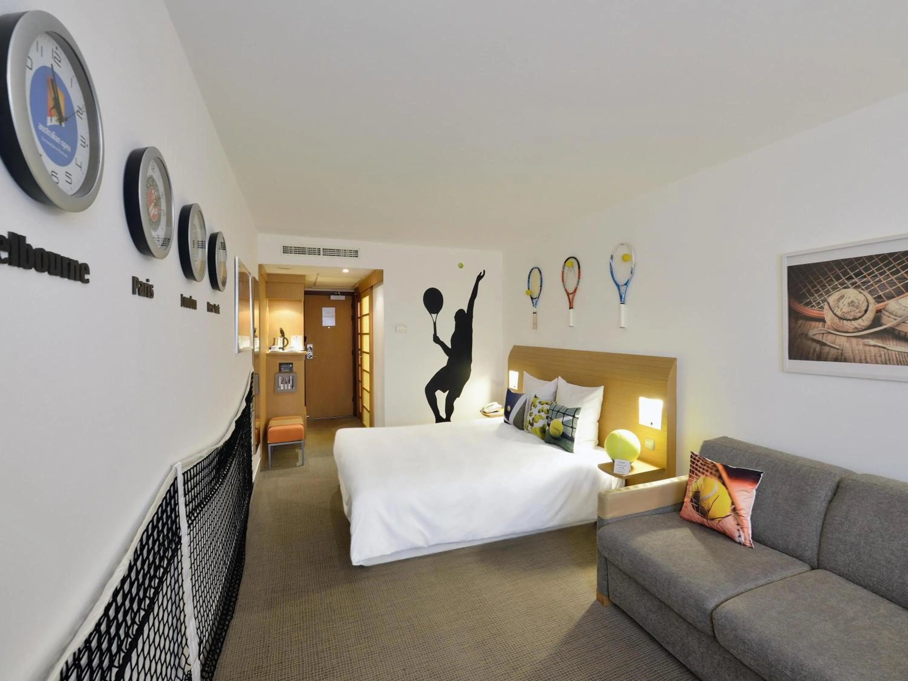 Bedroom, Bed in Novotel Budapest City