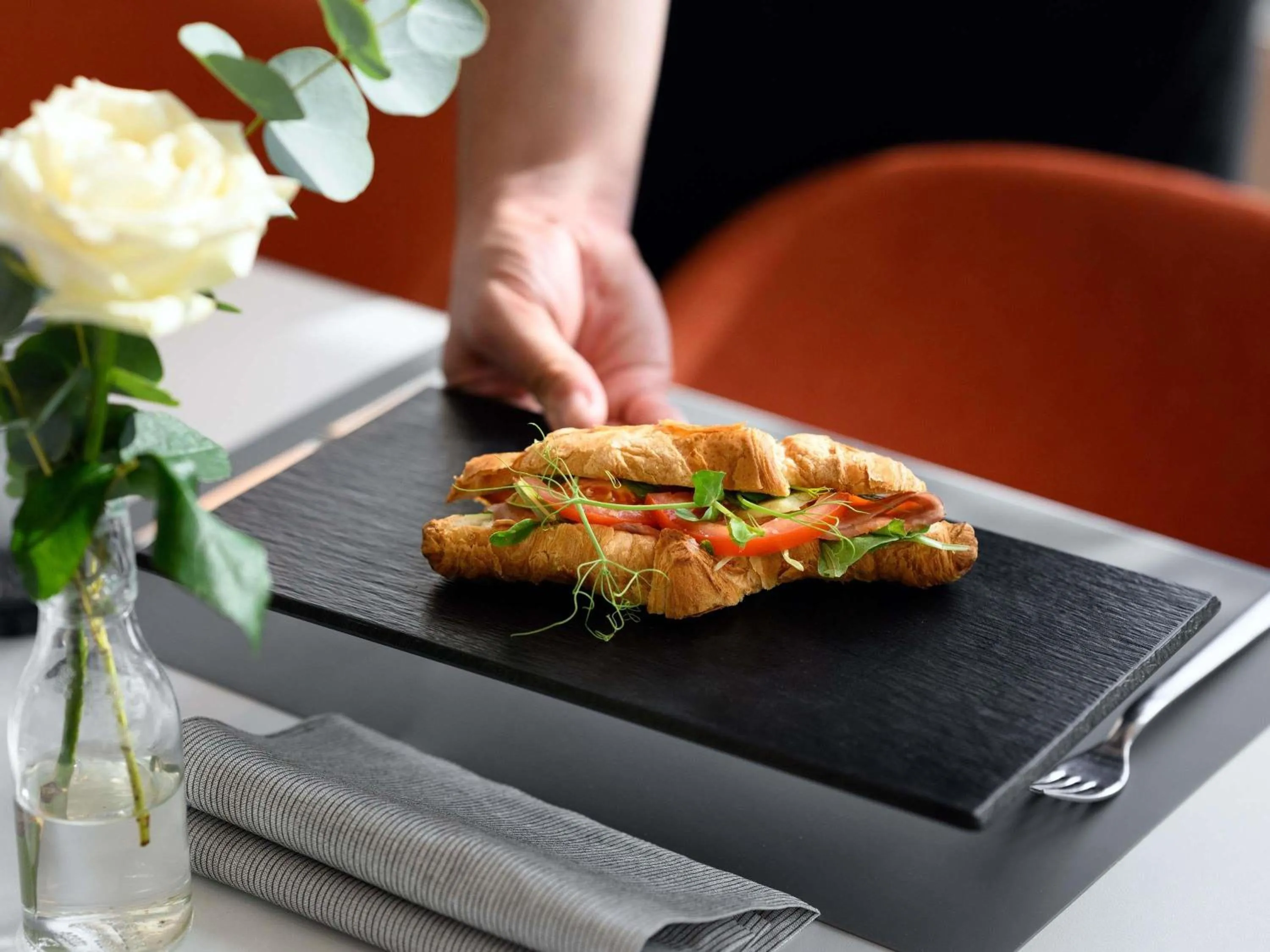 Restaurant/places to eat in Novotel Budapest City