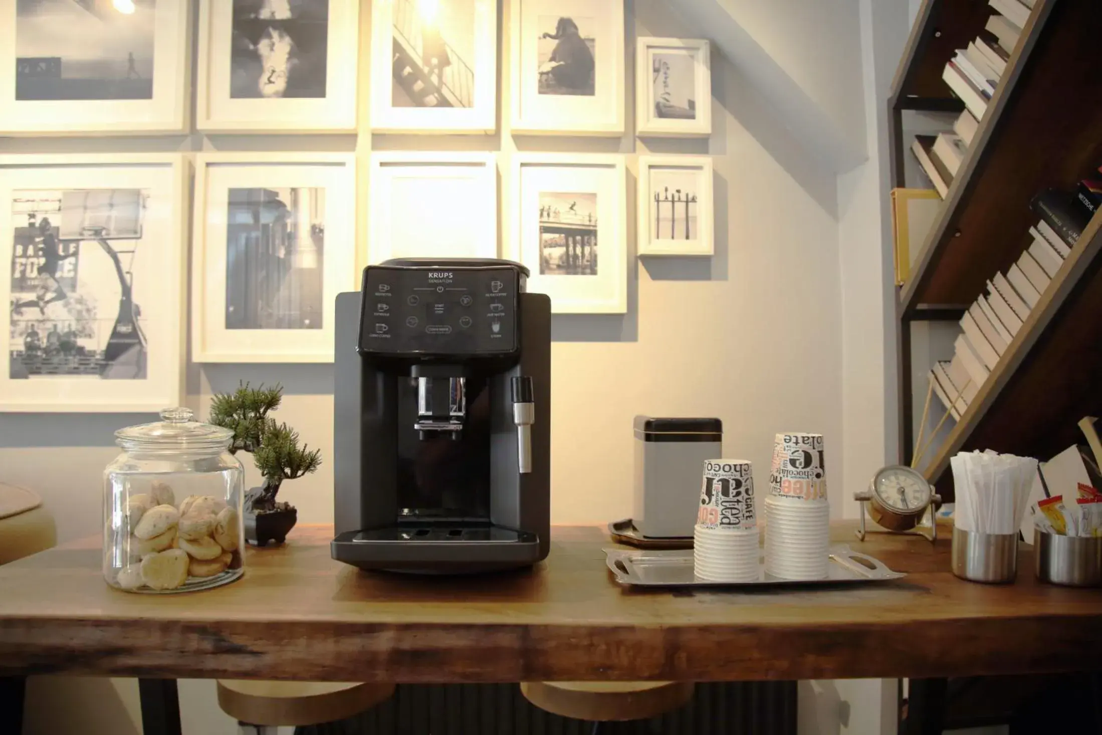 Property building in HOTEL BRONTE Property building in HOTEL BRONTE