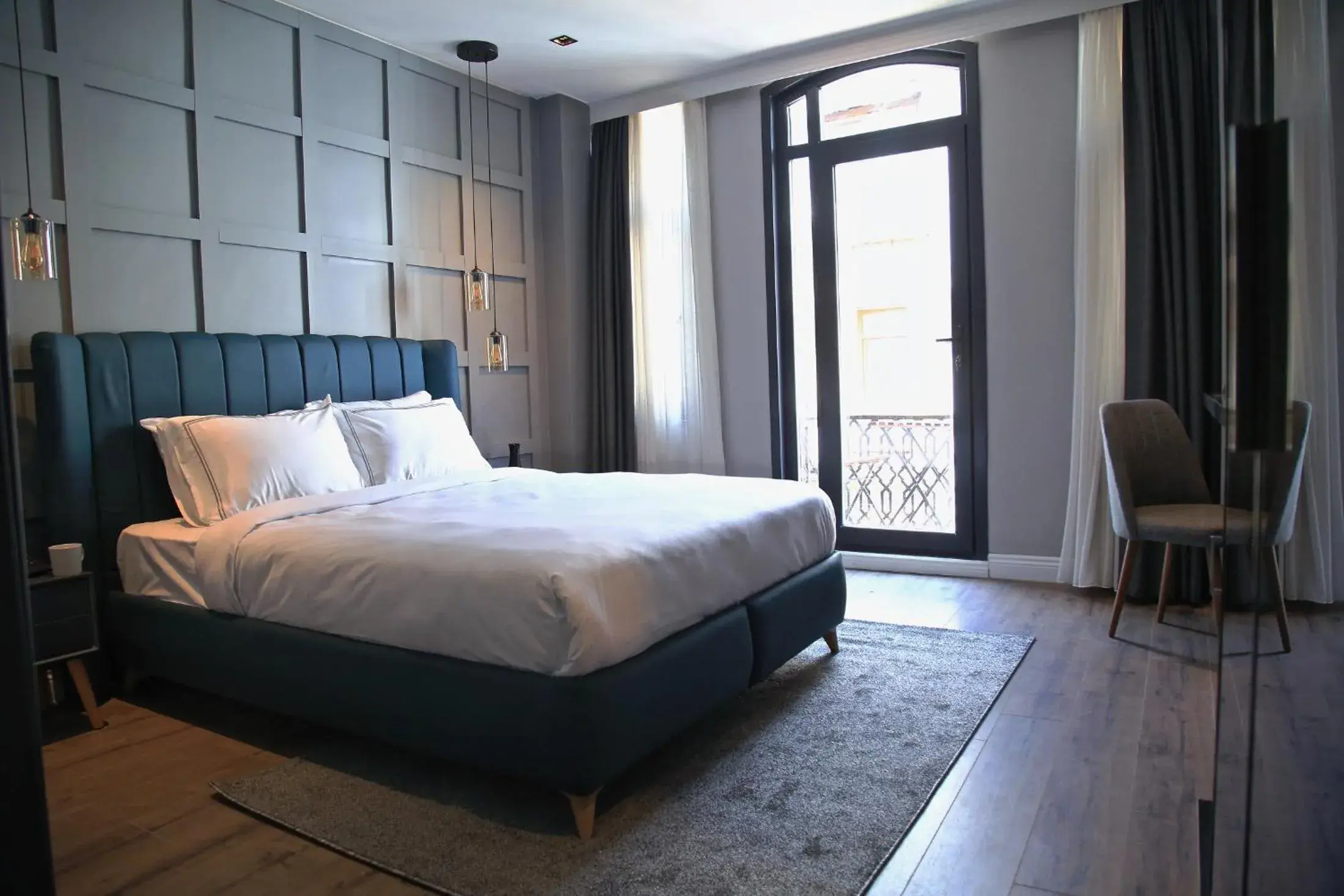 Deluxe Double Room with Balcony in HOTEL BRONTE Deluxe Double Room with Balcony in HOTEL BRONTE