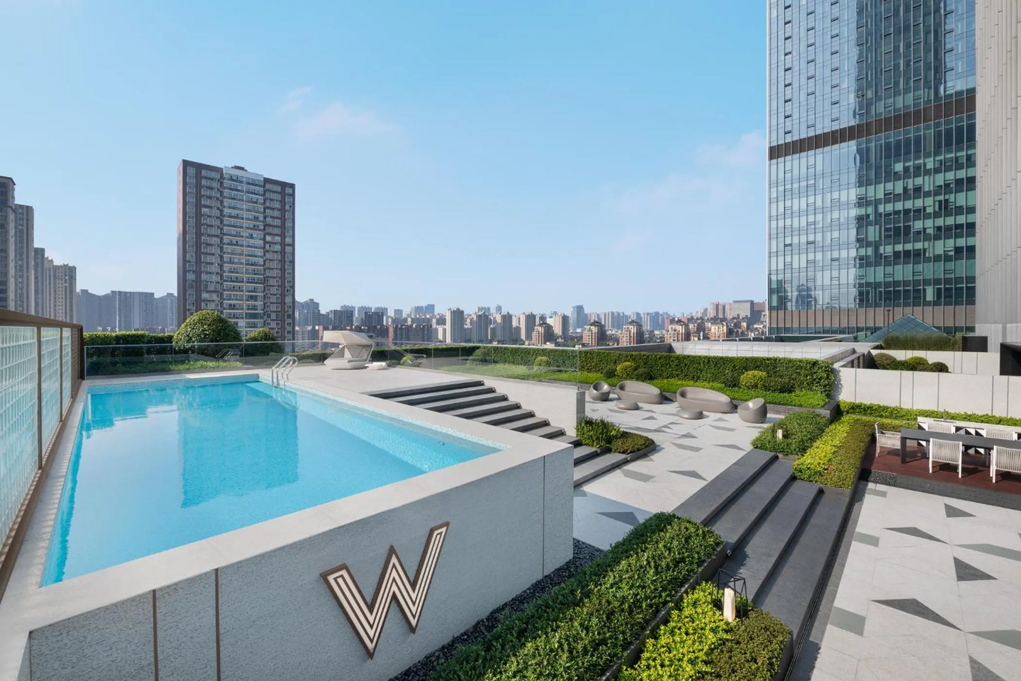 Property building in W Changsha