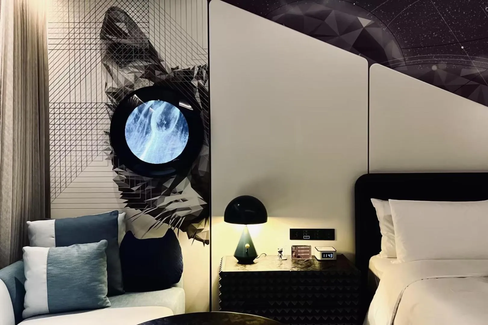 Bedroom, Bed in W Changsha