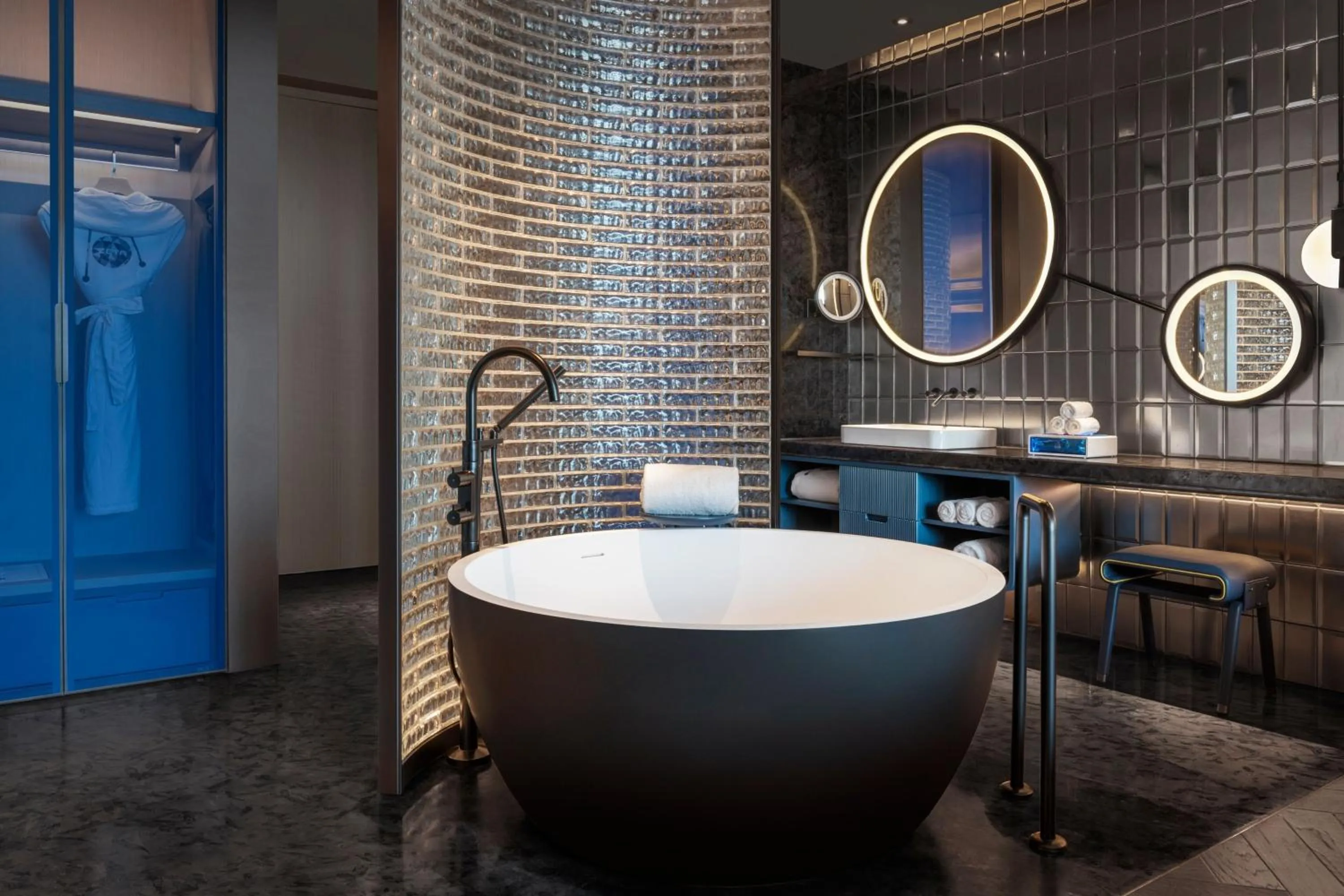 Photo of the whole room in W Changsha