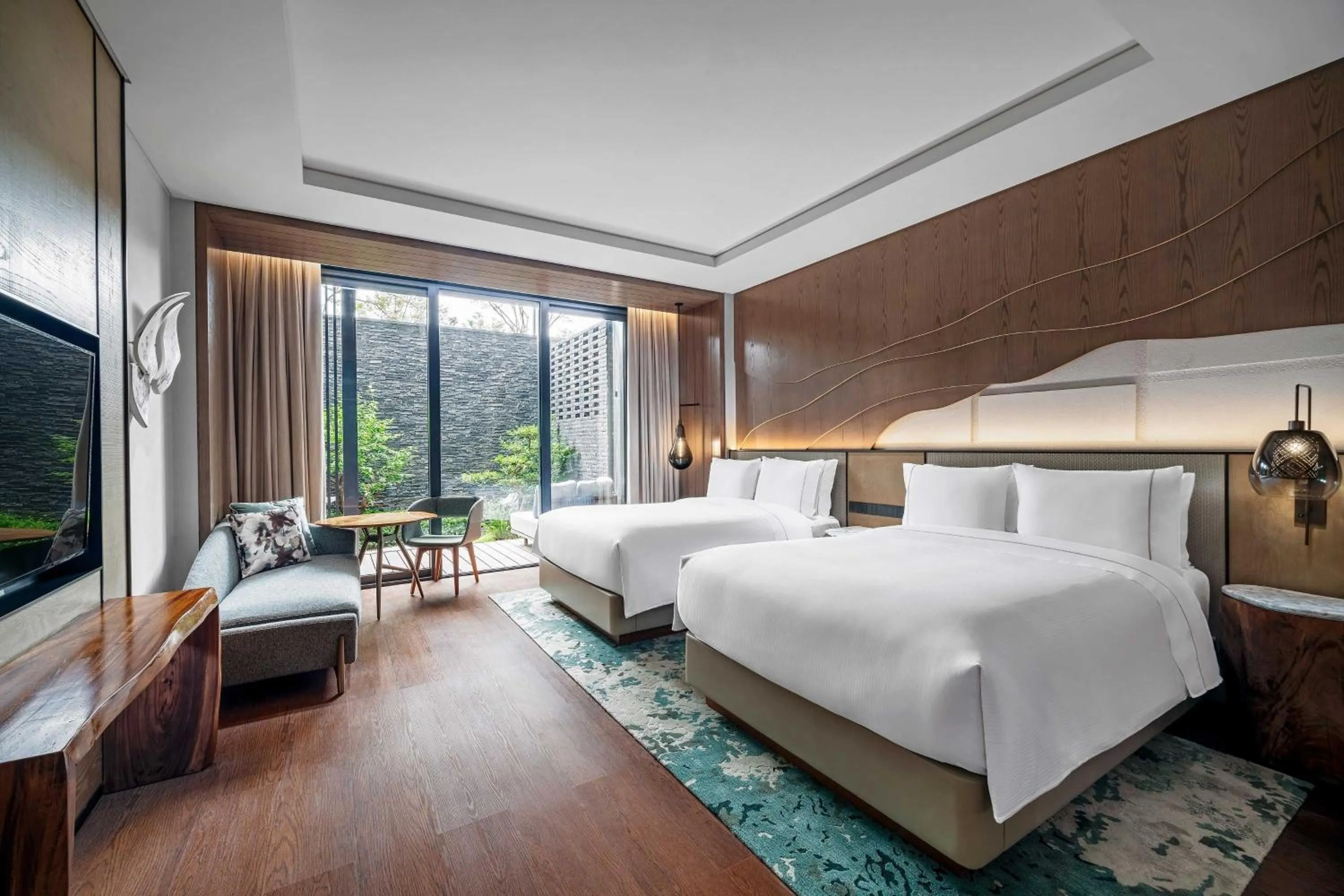 Photo of the whole room, Bed in The Westin Nanjing Resort & Spa