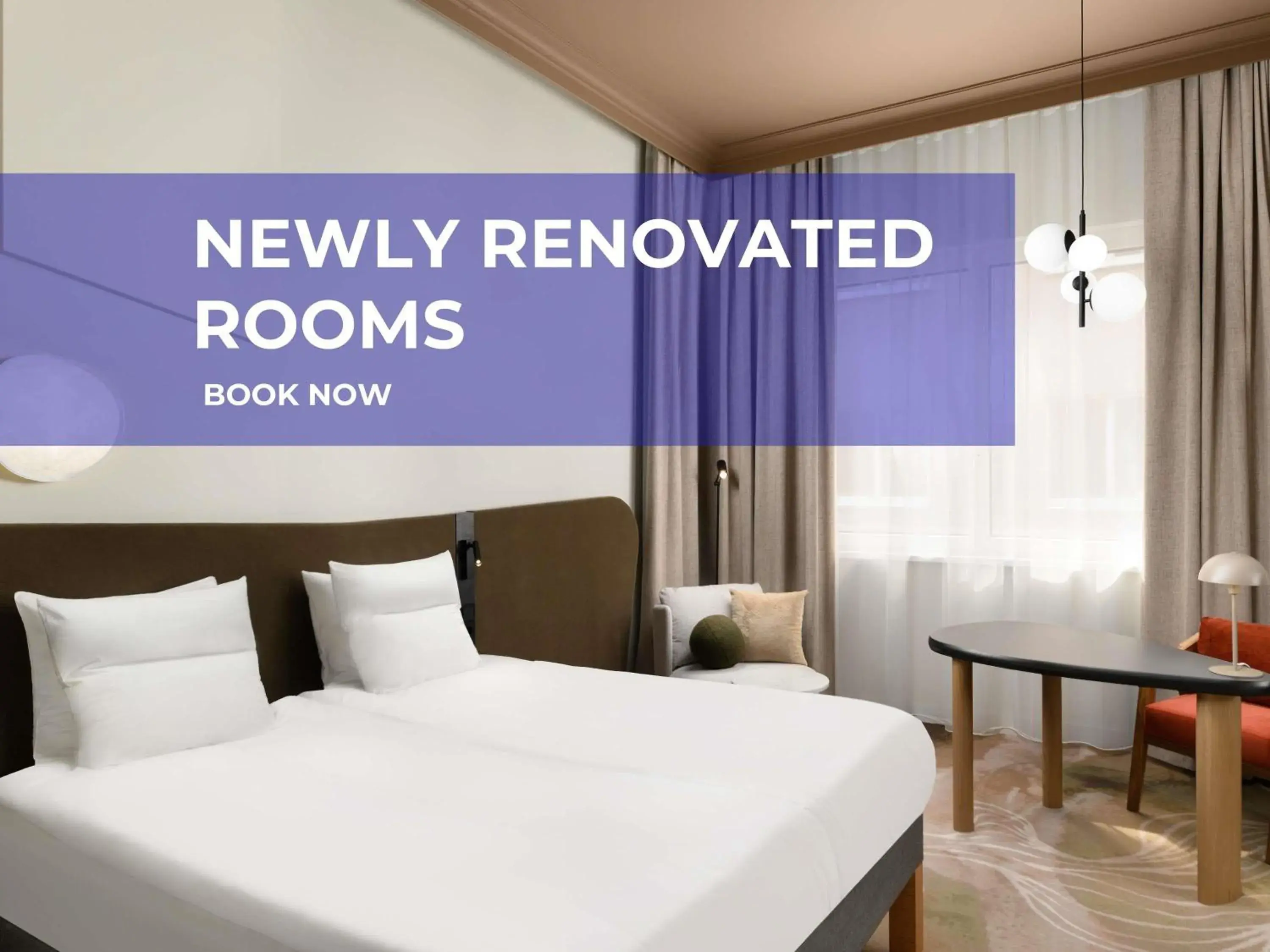 Bedroom, Bed in Mövenpick Hotel Budapest Centre Bedroom, Bed in Mövenpick Hotel Budapest Centre